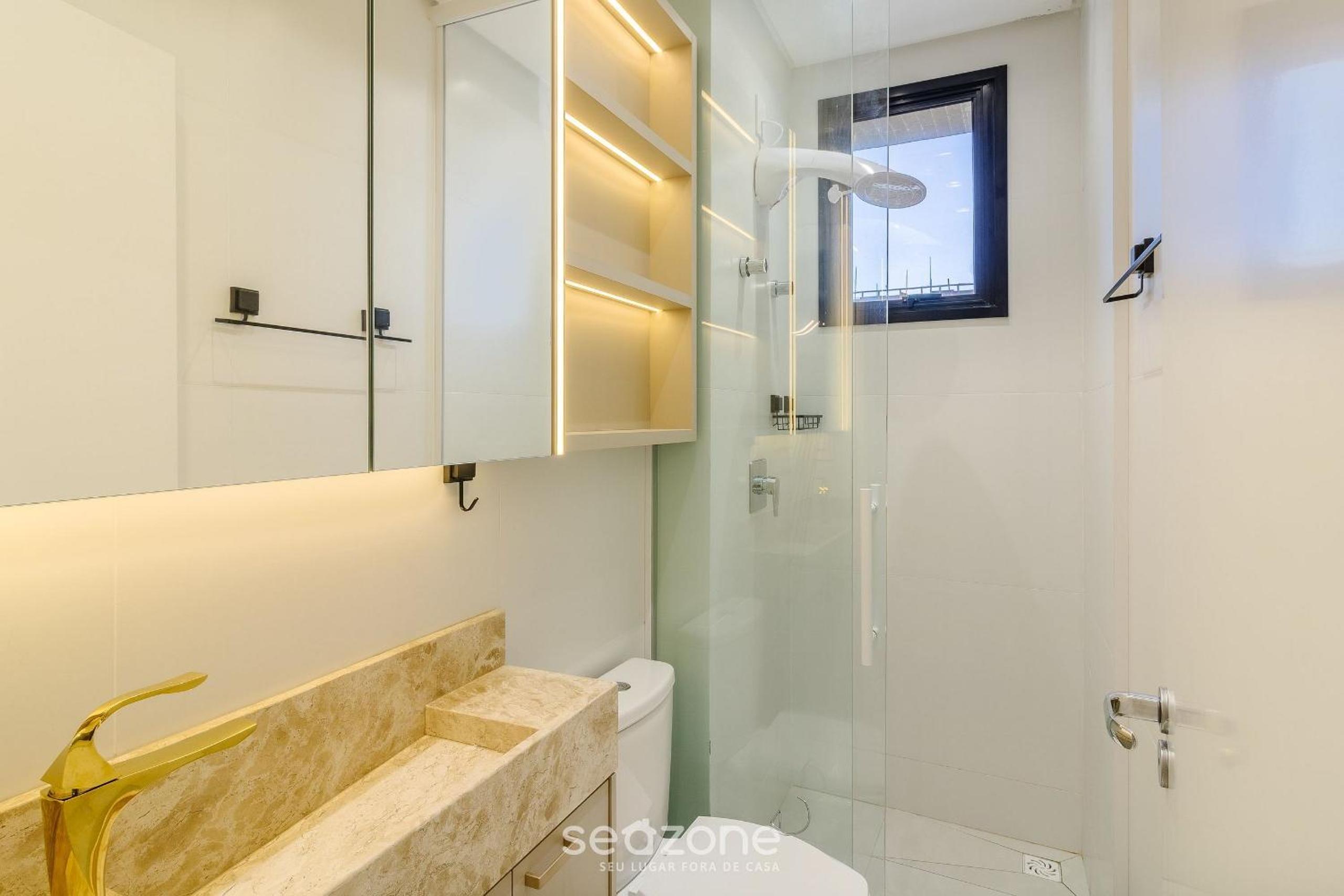 Apartments in a building 200 m from Perequê beach - RIHs