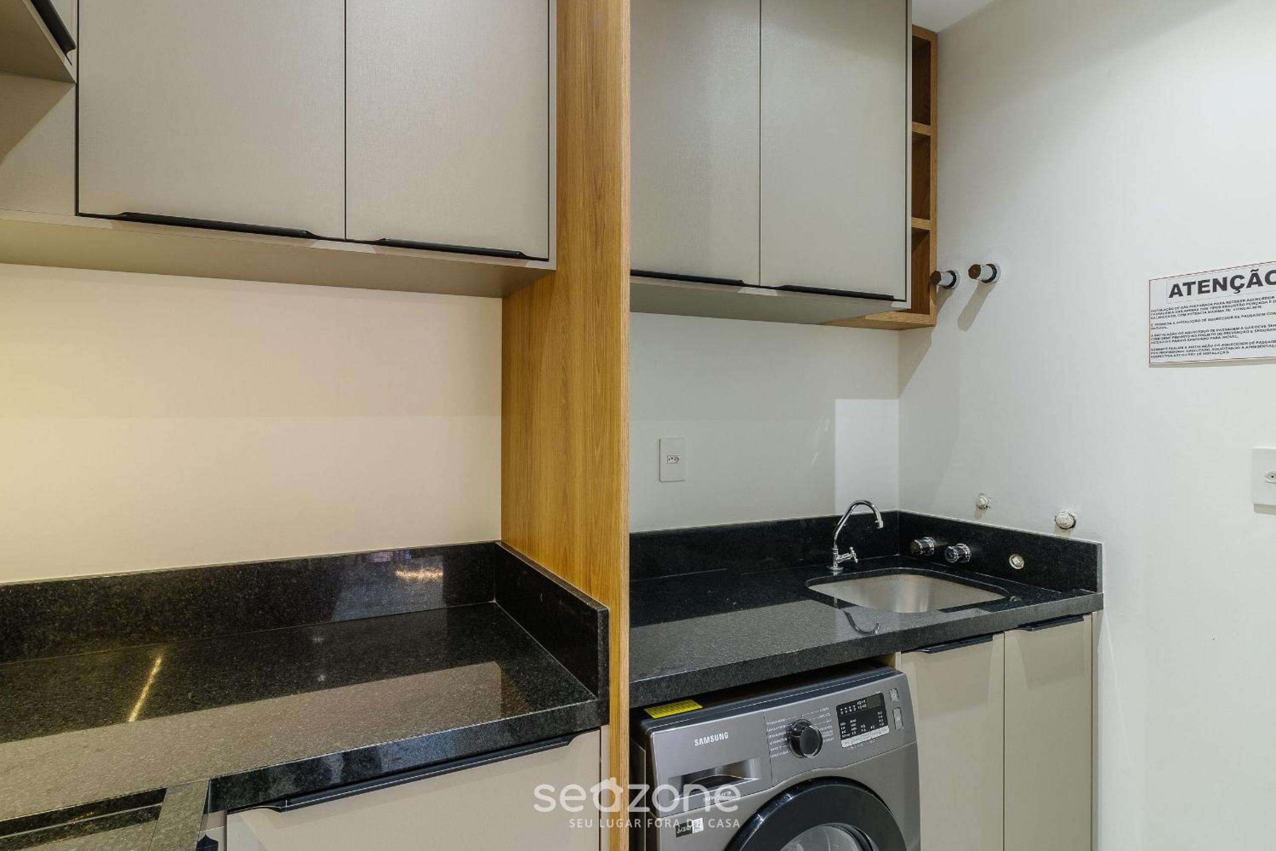 Apartments in a building 200 m from Perequê beach - RIHs