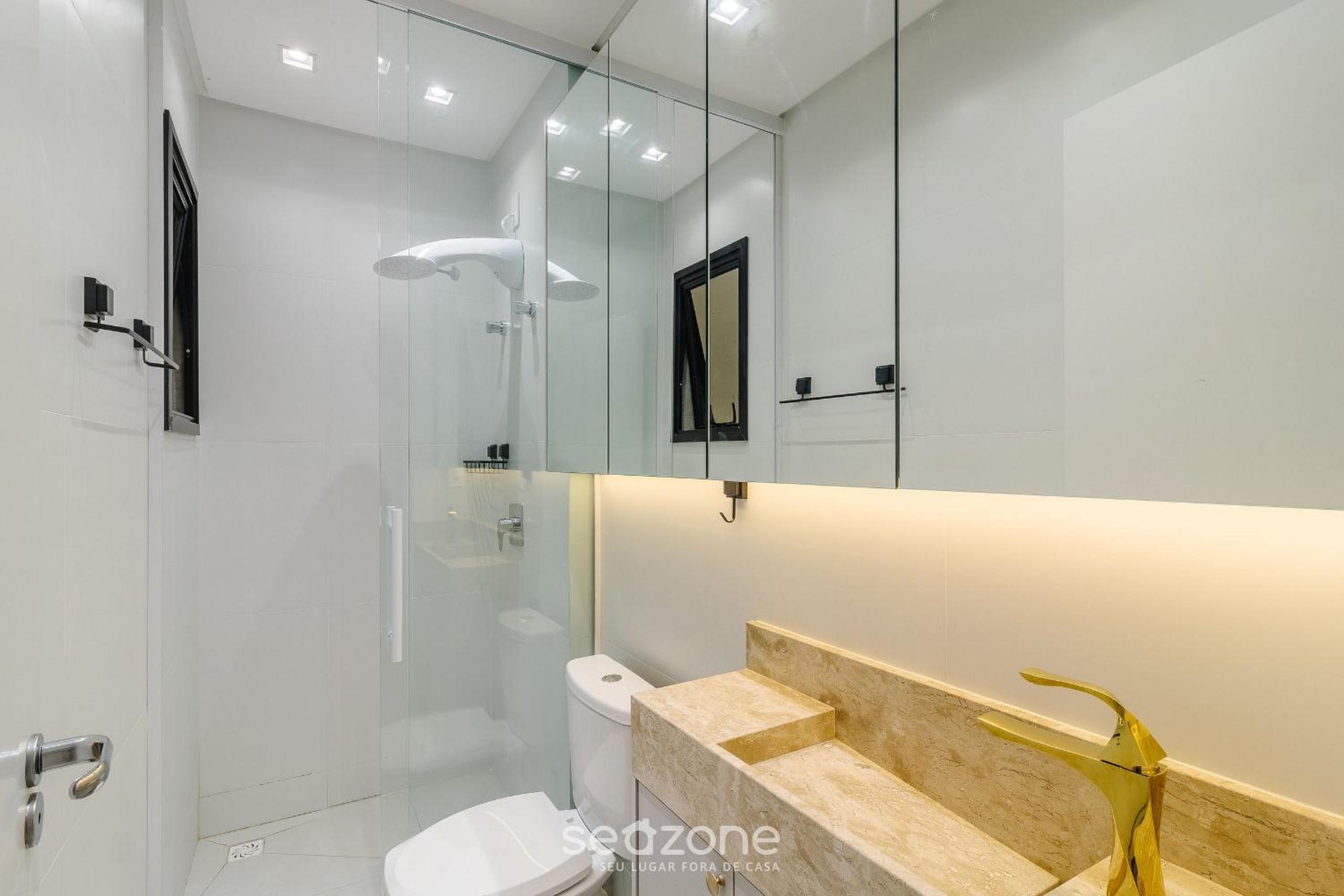 Apartments in a building 200 m from Perequê beach - RIHs