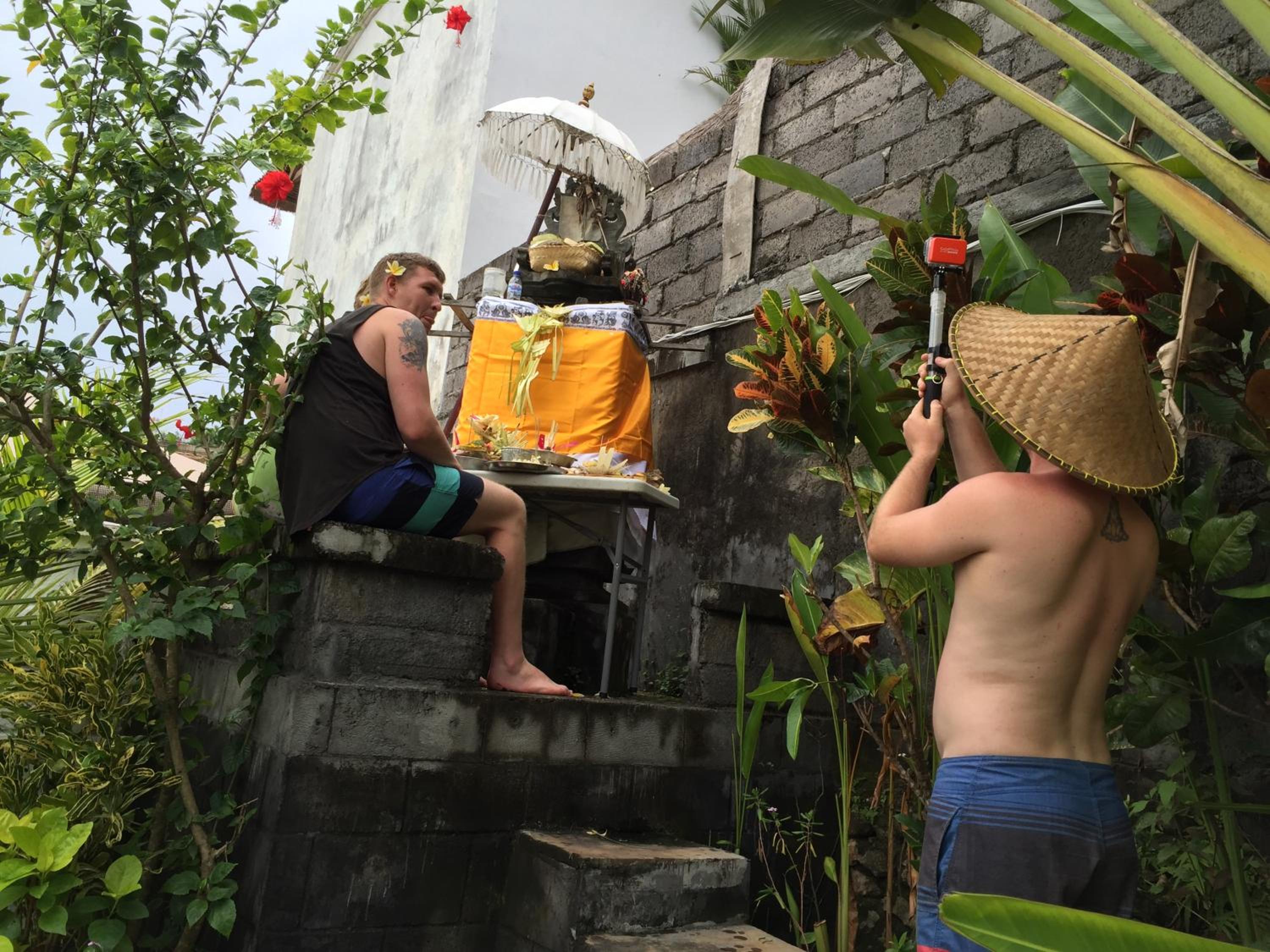 Hill Dance Bali American Hotel