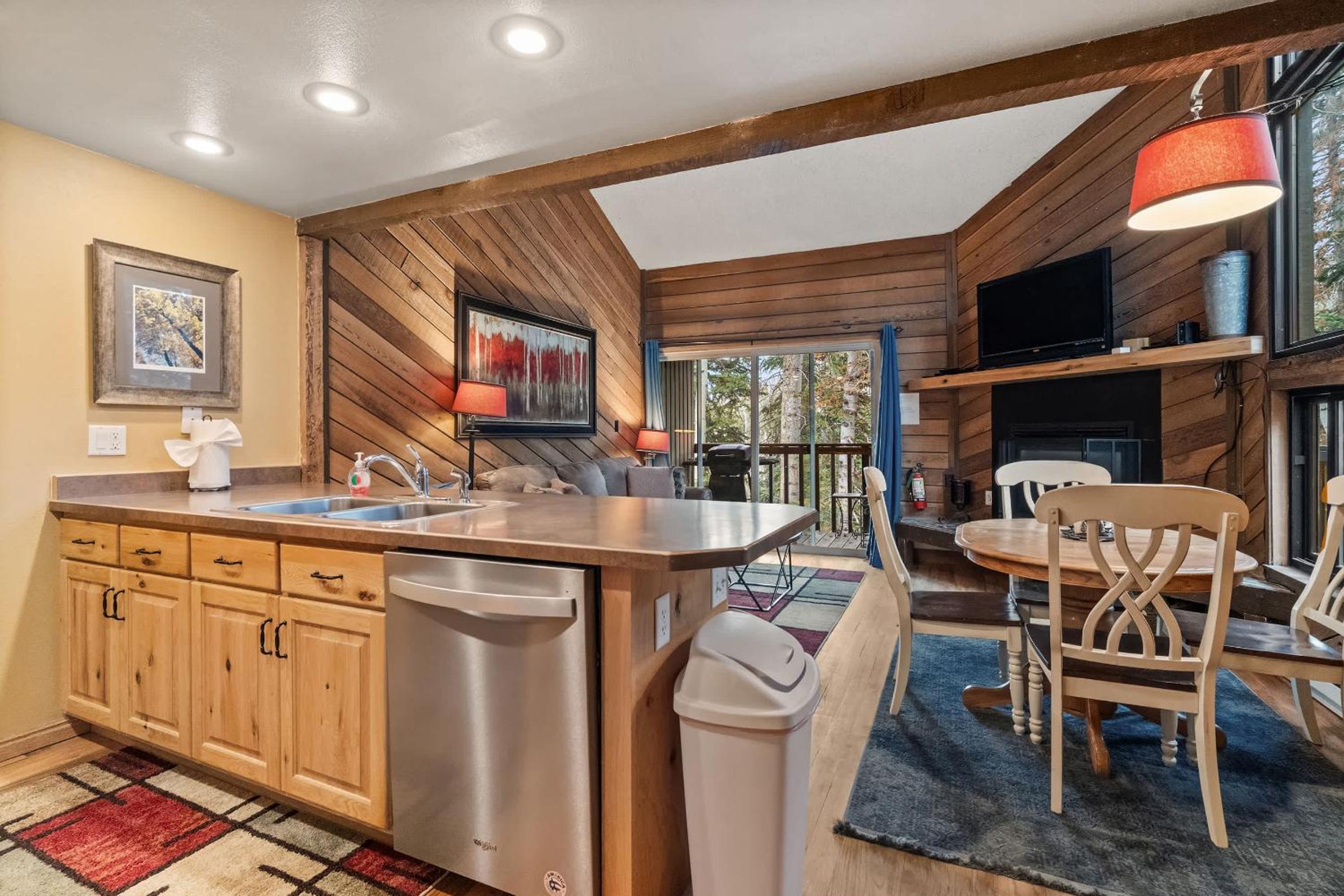 Ski Access SS7B Retreat Pet Friendly