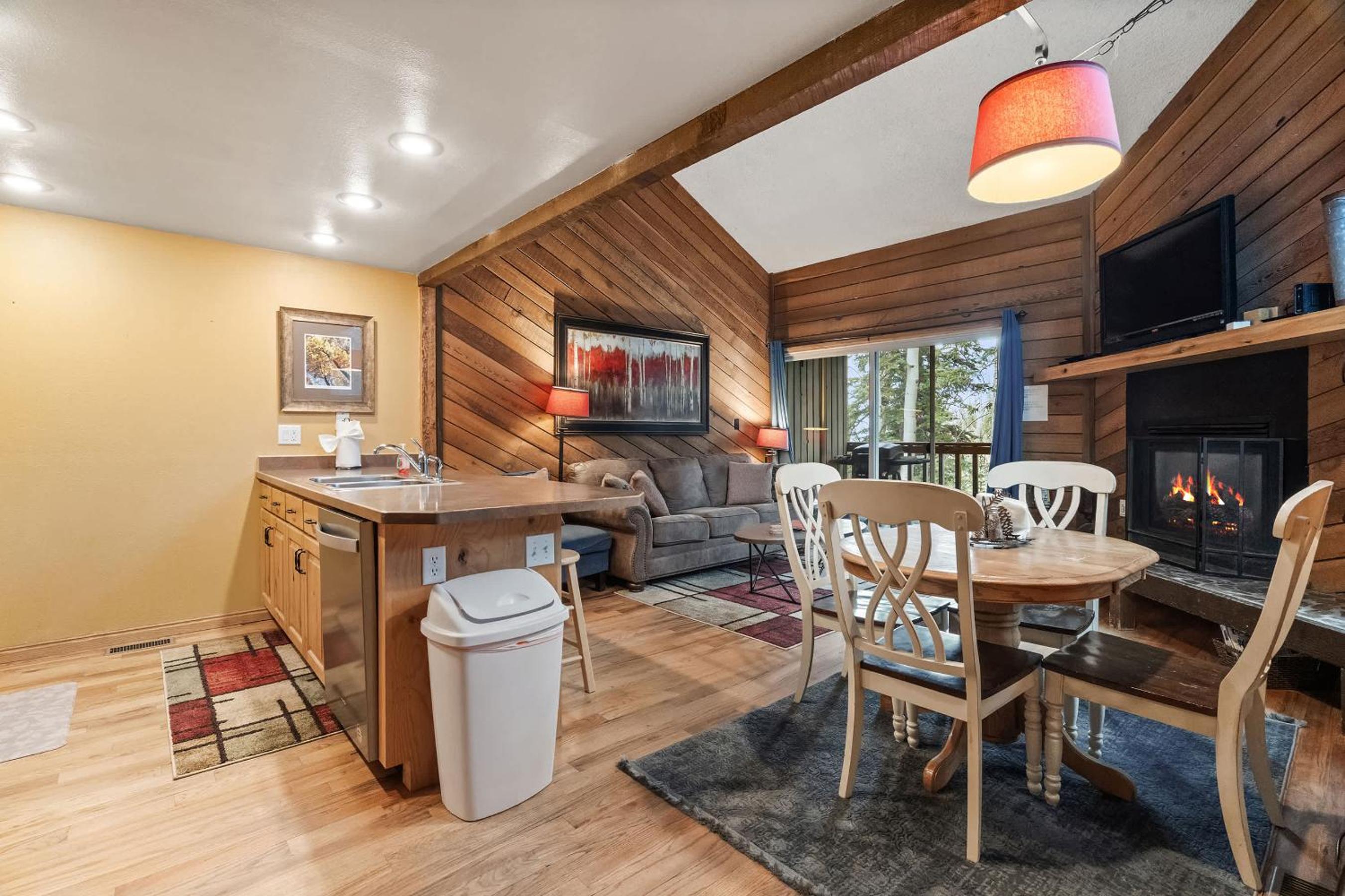 Ski Access SS7B Retreat Pet Friendly