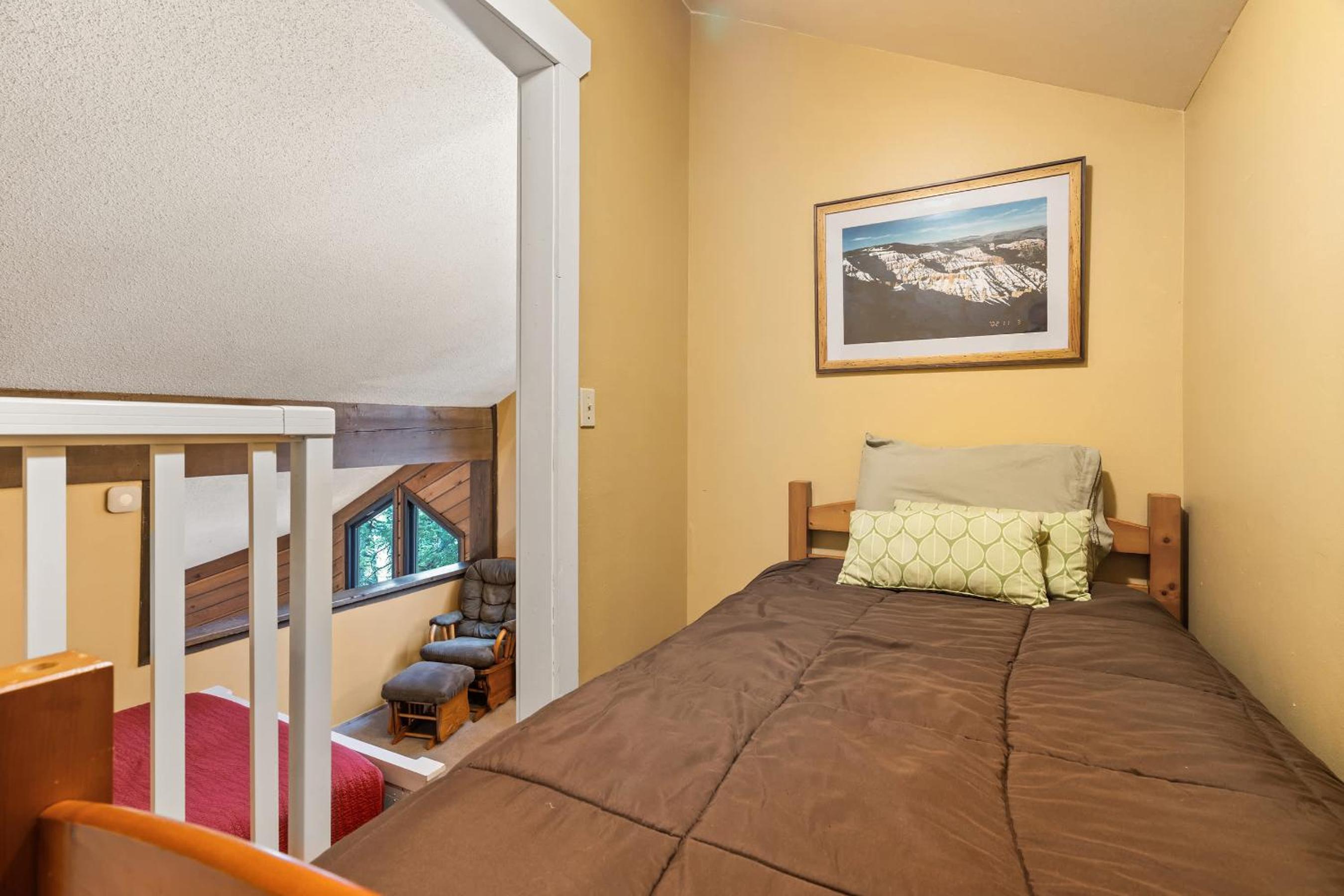 Ski Access SS7B Retreat Pet Friendly