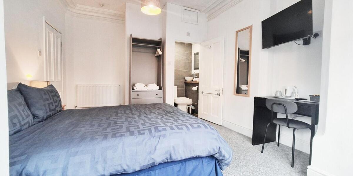 The Burford Hideaway