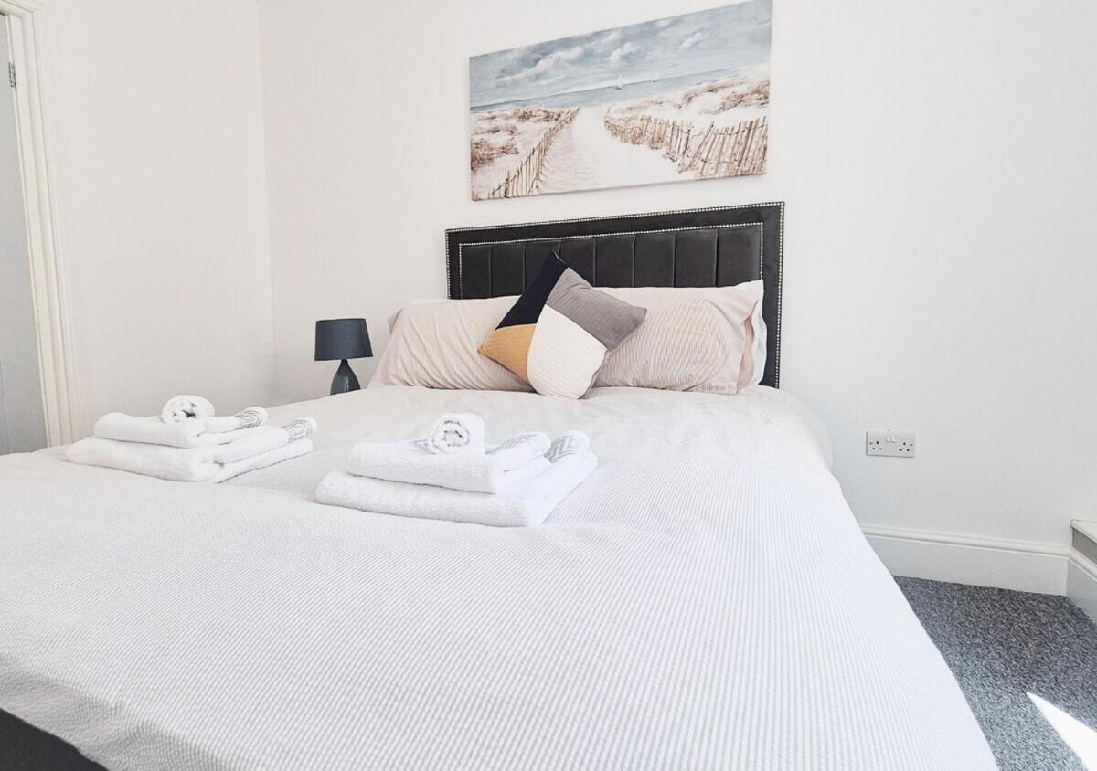 Stylish & Modern 2BR Flat nr Nottingham City Centre