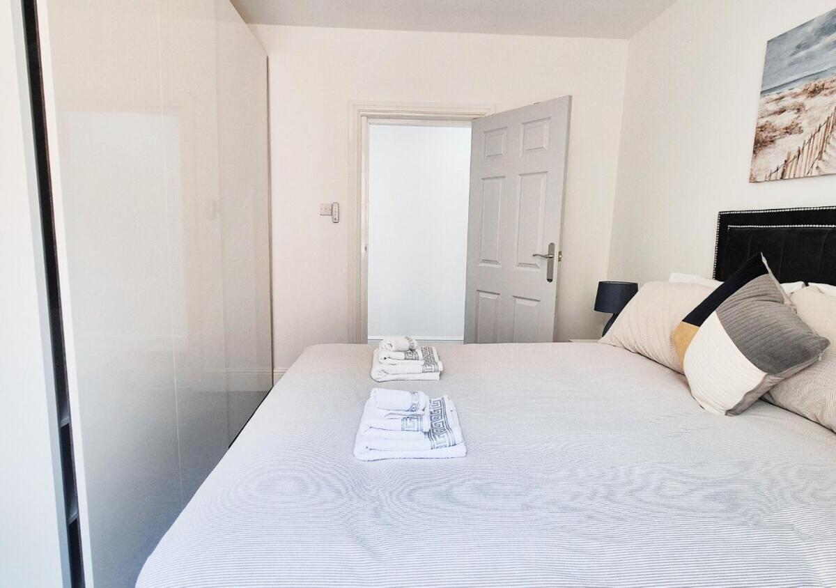 Stylish & Modern 2BR Flat nr Nottingham City Centre