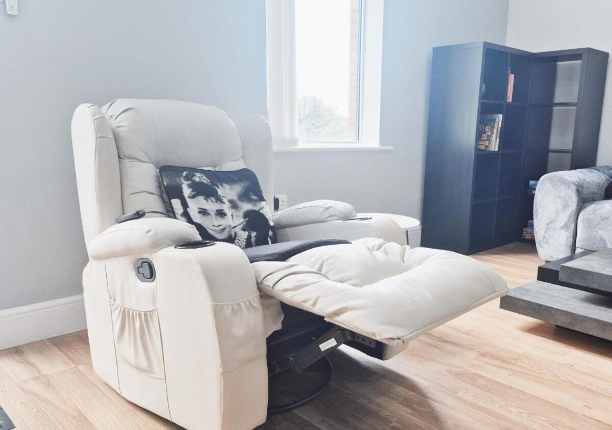Stylish & Modern 2BR Flat nr Nottingham City Centre