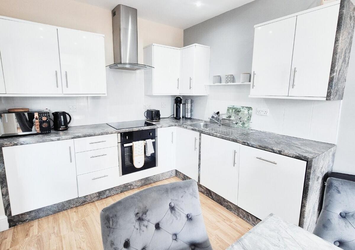 Stylish & Modern 2BR Flat nr Nottingham City Centre