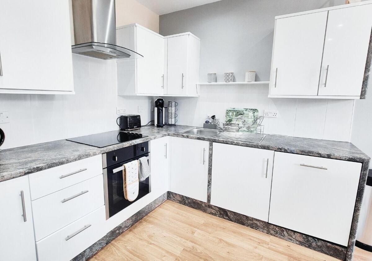 Stylish & Modern 2BR Flat nr Nottingham City Centre