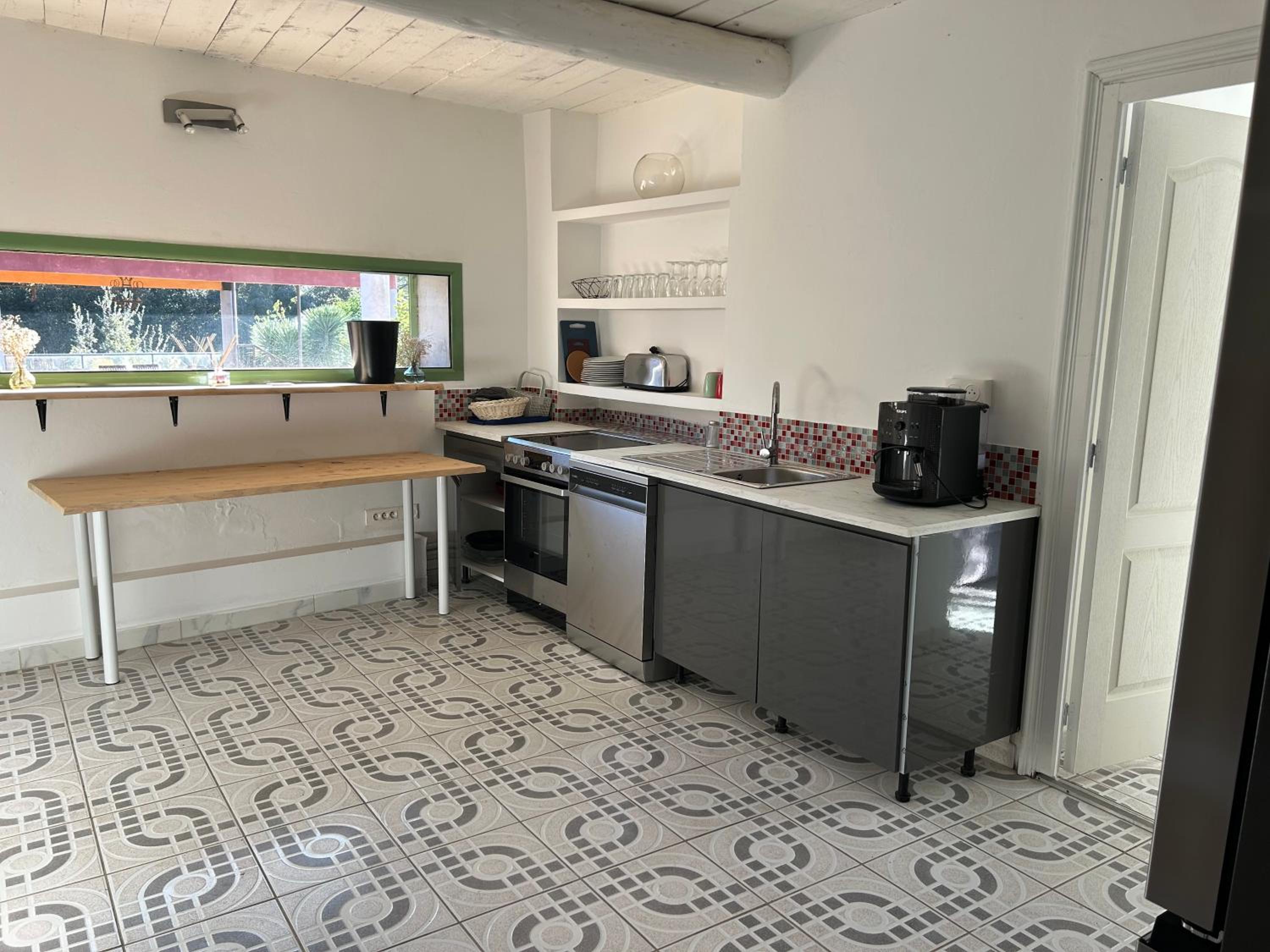La Maison Alma - de 4 à 12 personnes - Domaine Astra, Grans