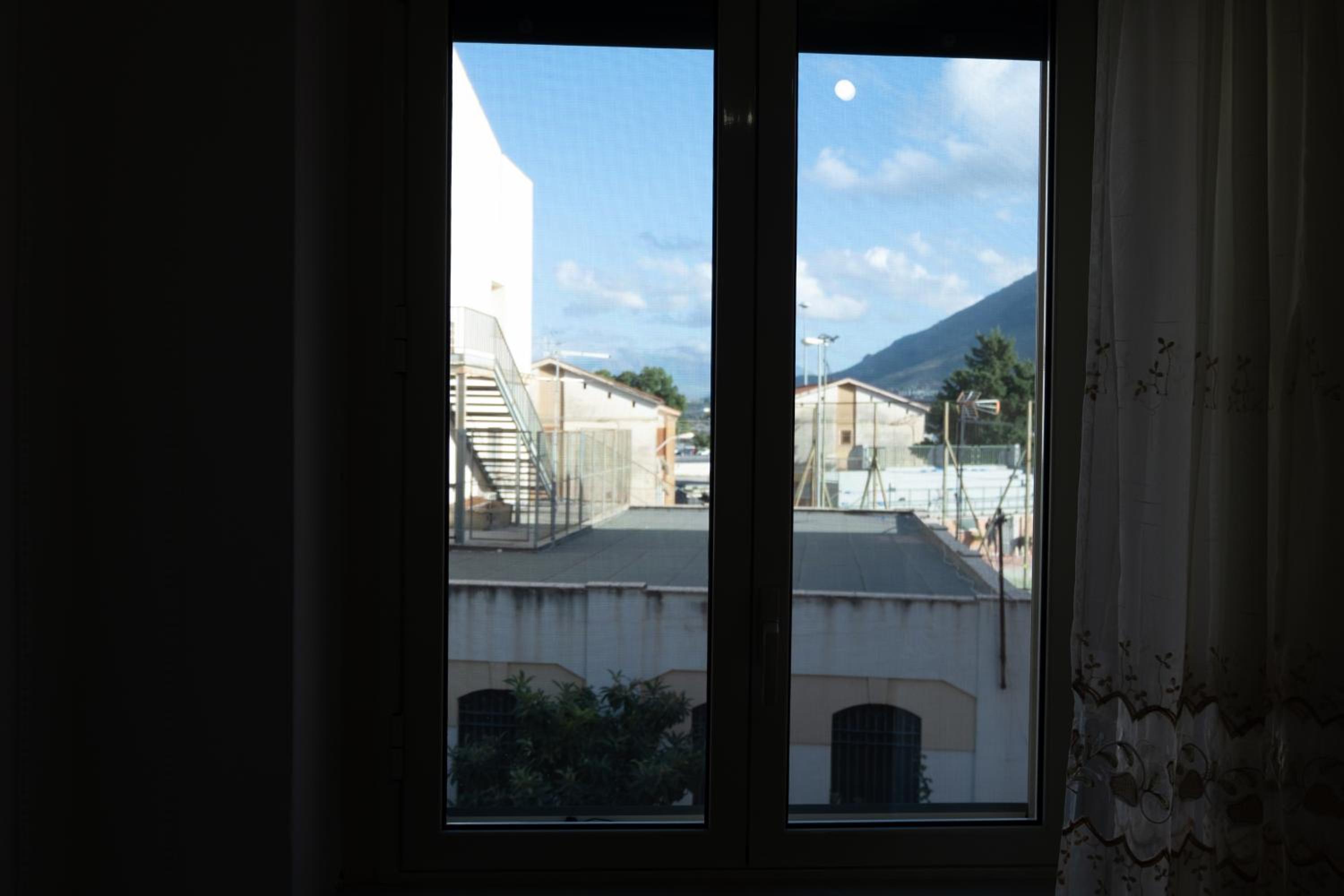 Ampio e Luminoso Appartamento con 3 Camere - Re D'Aragona Vacanze, Termini Imerese