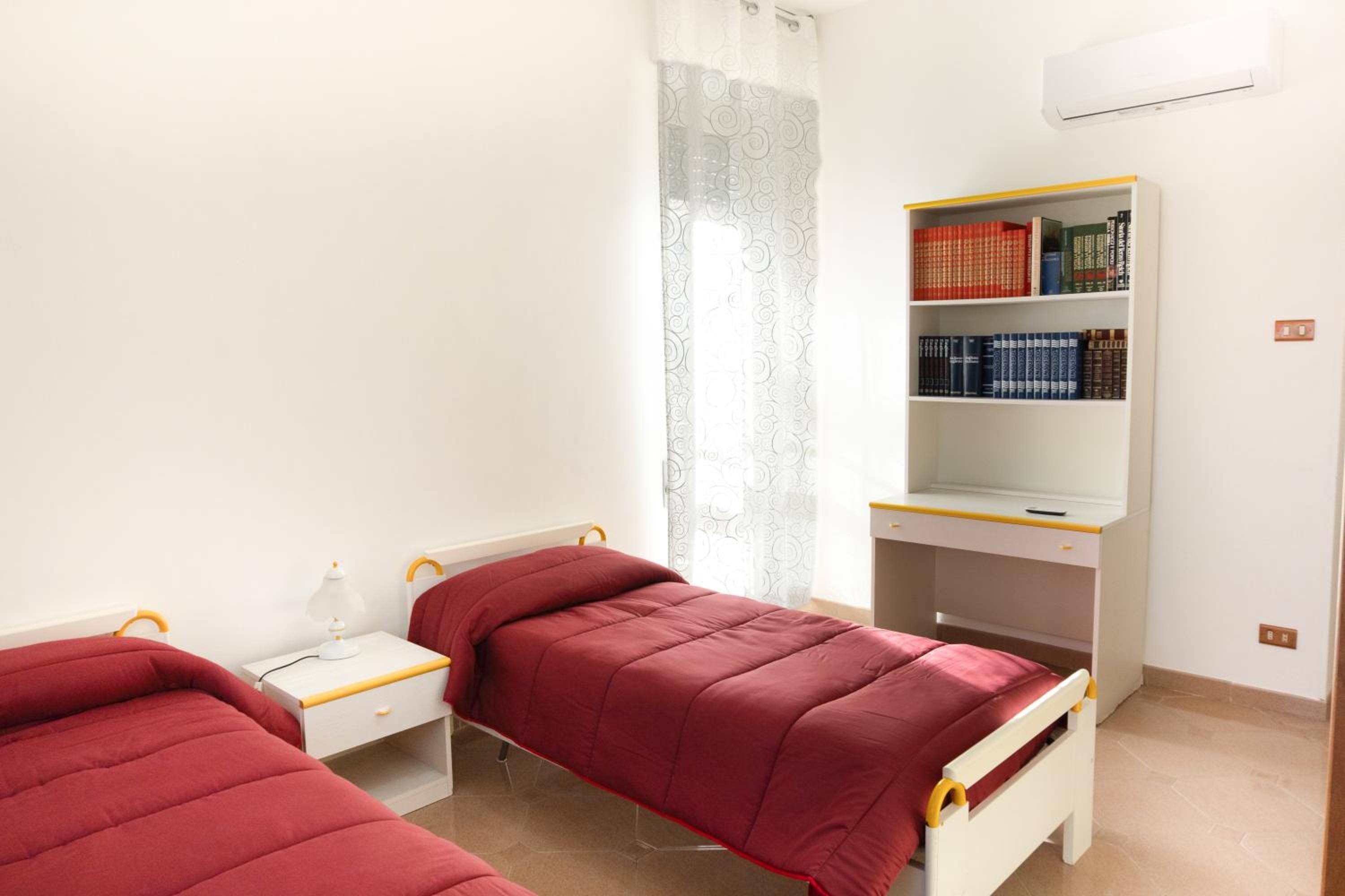 Ampio e Luminoso Appartamento con 3 Camere - Re D'Aragona Vacanze, Termini Imerese