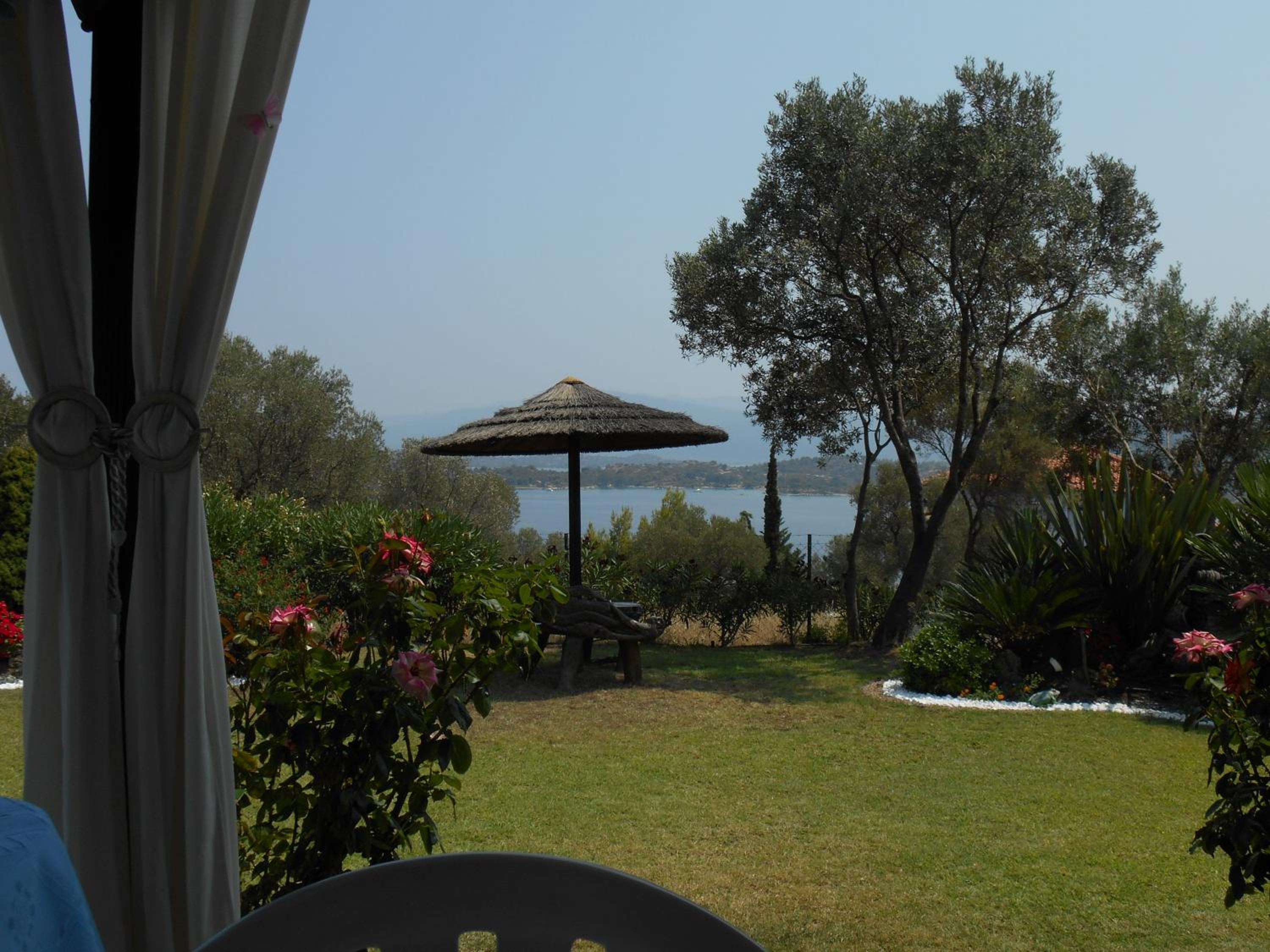 Heliactida House en Ormos Panagias — balance & terrace