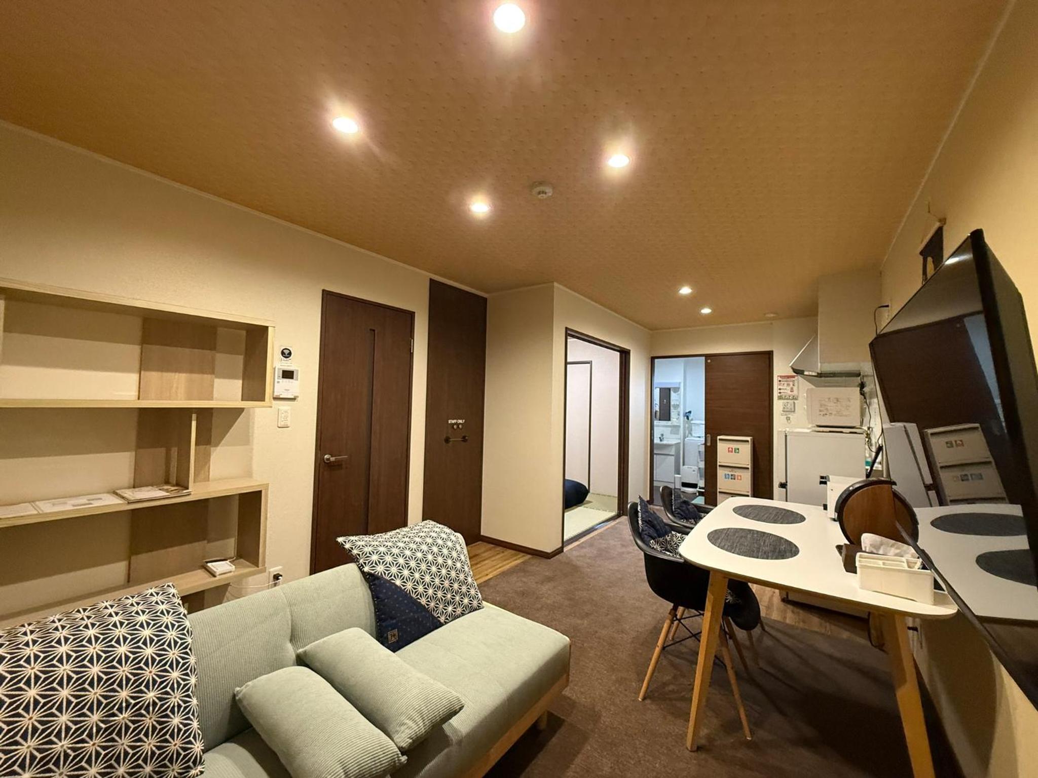 Vieuno Hida Takayama -Live Locally in Cozy Rooms near Takayama Station!