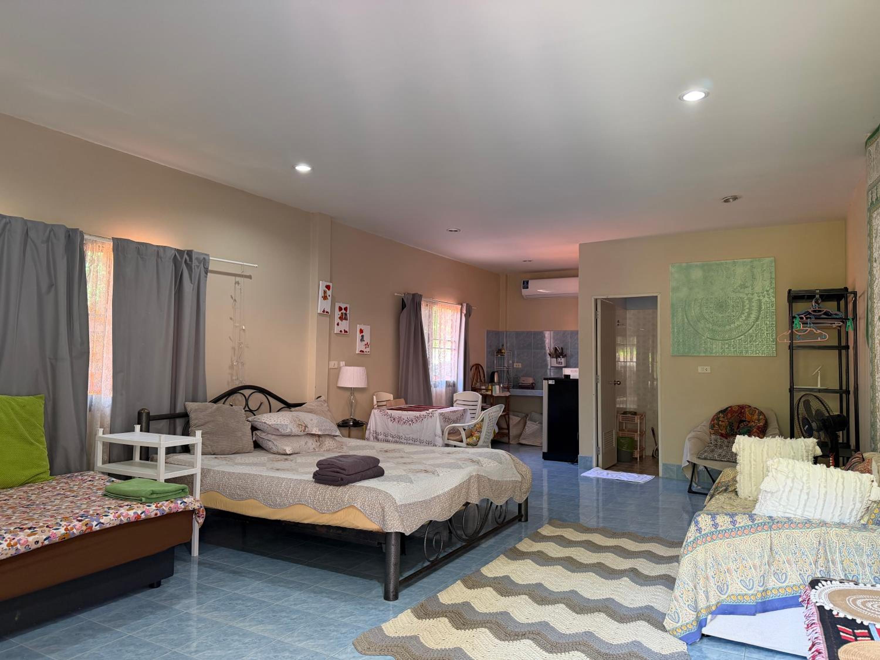 Rustic apartment at YaNui beach