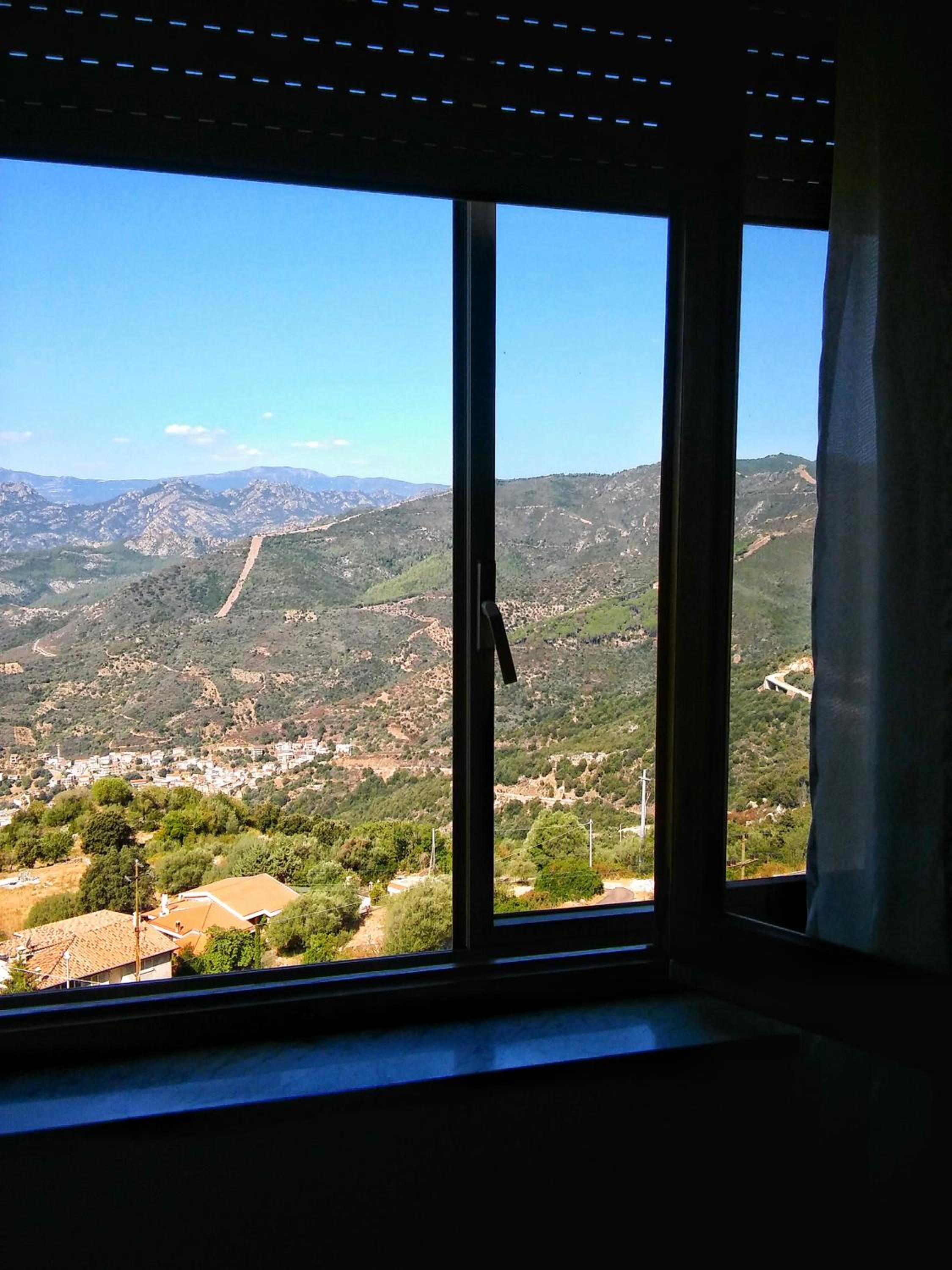 Appartamento Gennirco view 4