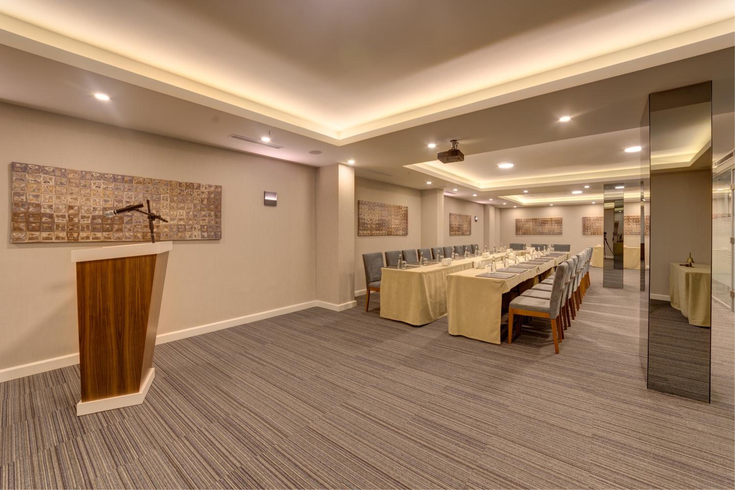The Menord Hotel - Image 35