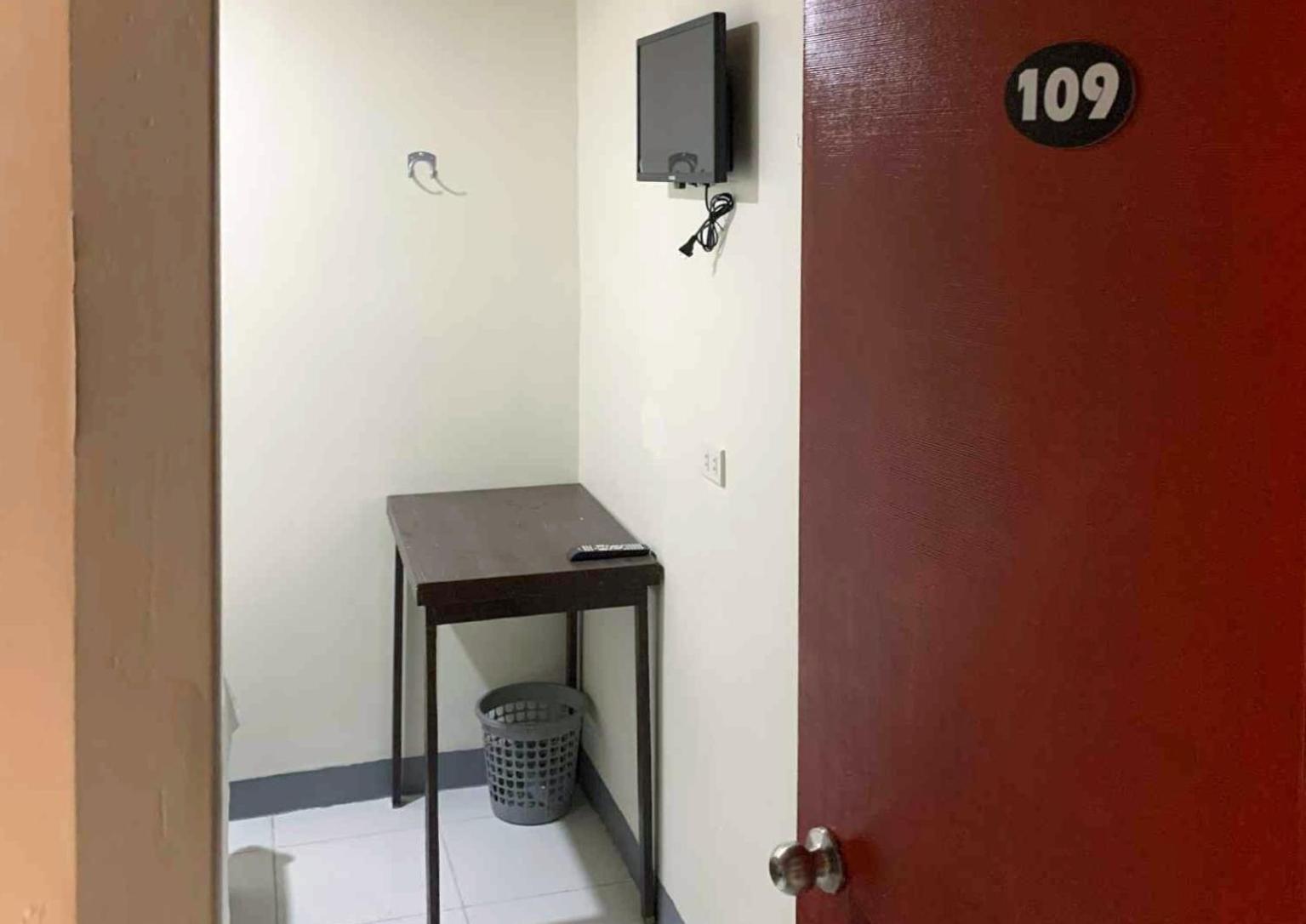 RM Dormitel by RedDoorz