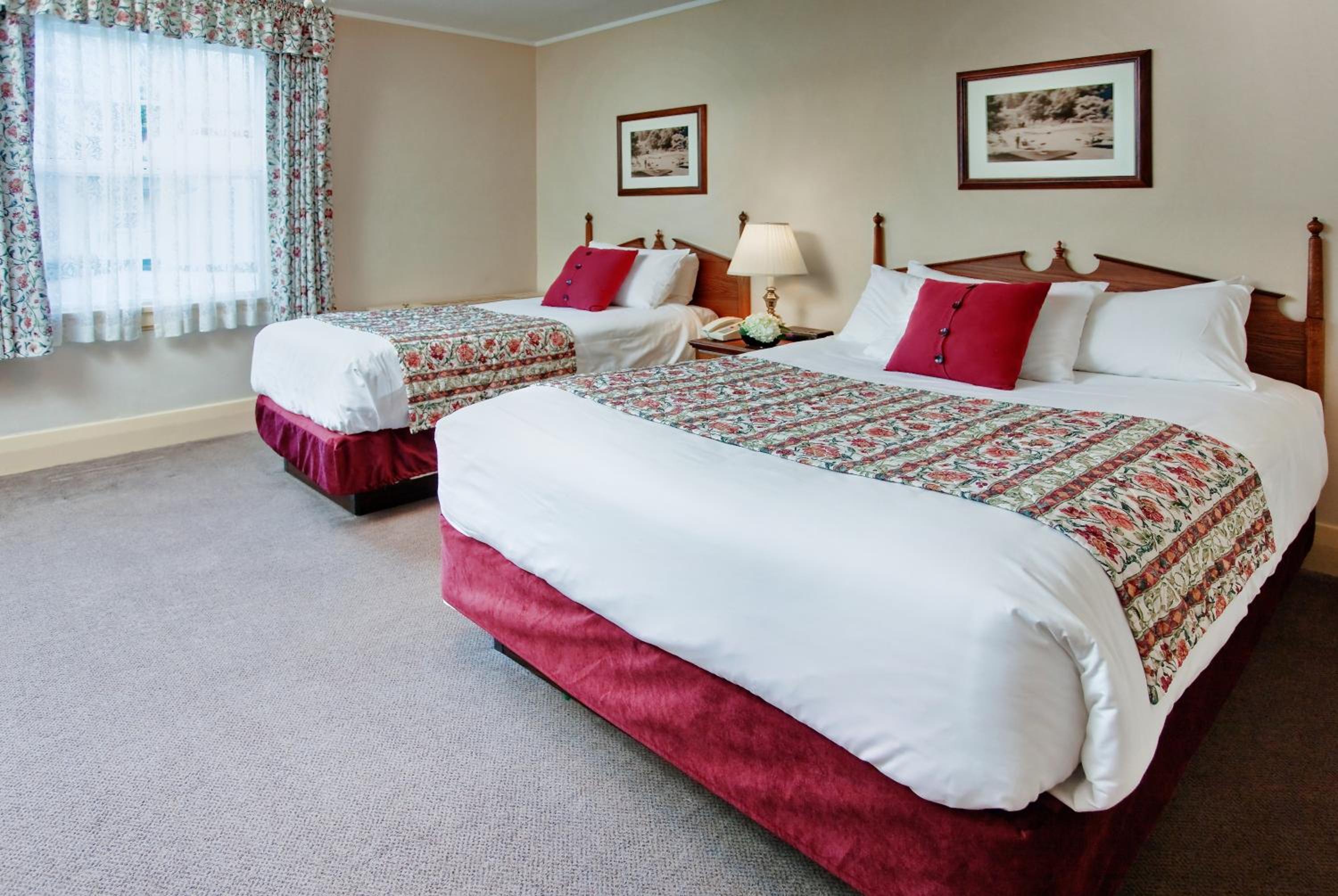 Harrison Hot Springs Resort & Spa
