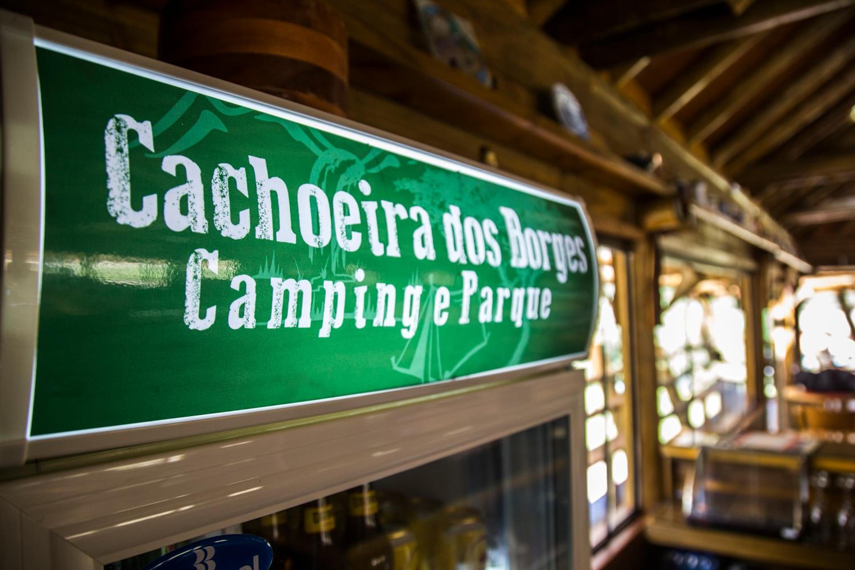 Cachoeira dos Borges Cabanas e Parque