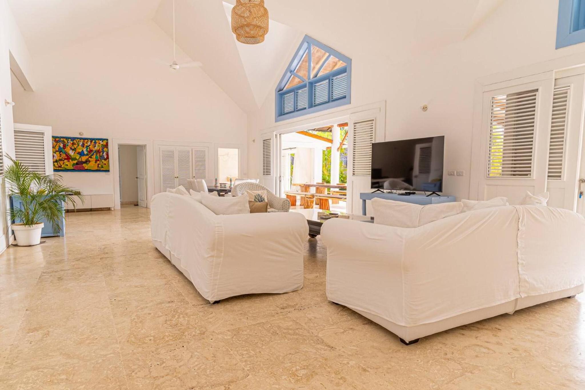 Las Marinas Los Nmada, 80 meters from Coson beach