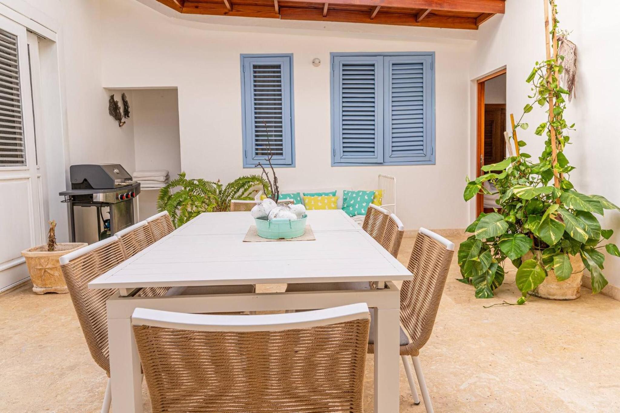 Las Marinas Los Nmada, 80 meters from Coson beach