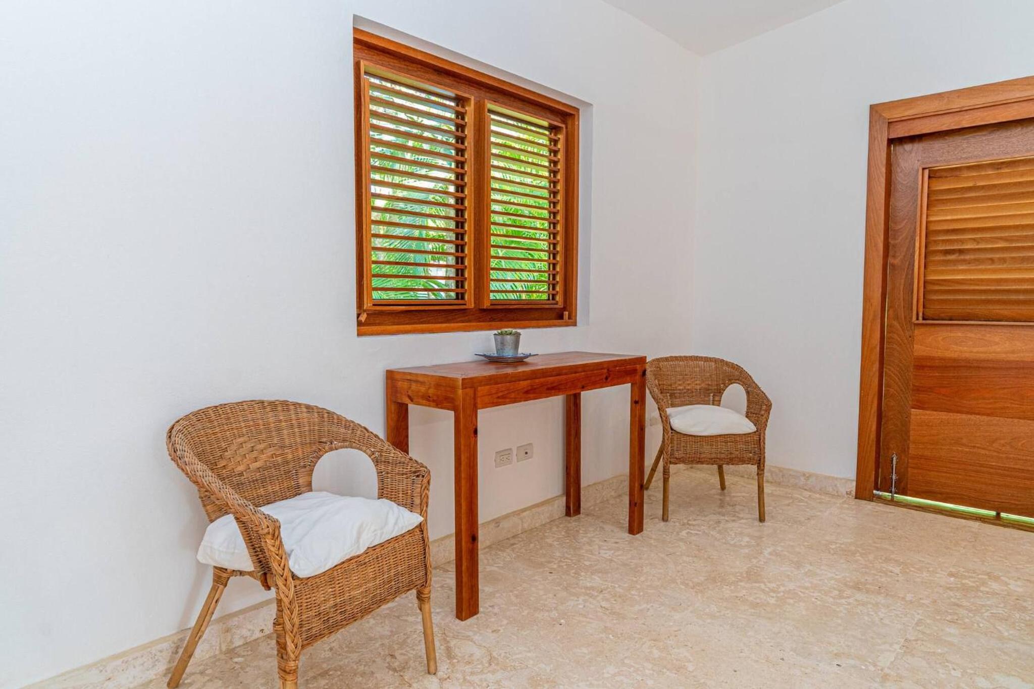 Las Marinas Los Nmada, 80 meters from Coson beach