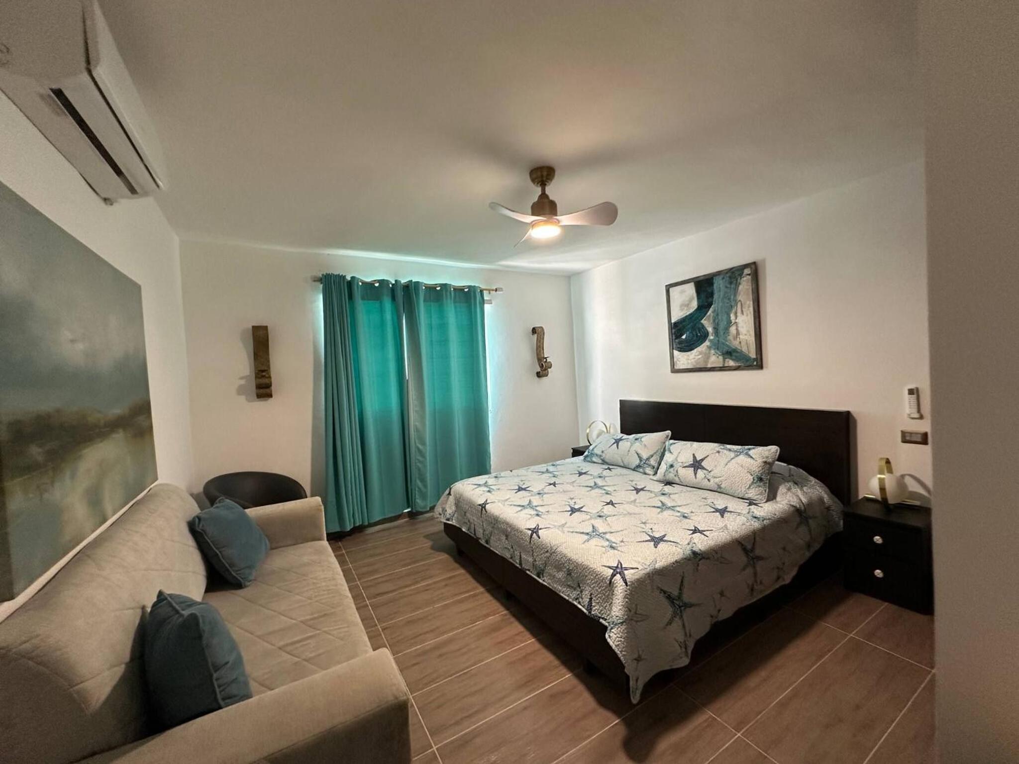 Villa Sandra Los Corales 2 minutes from the beach