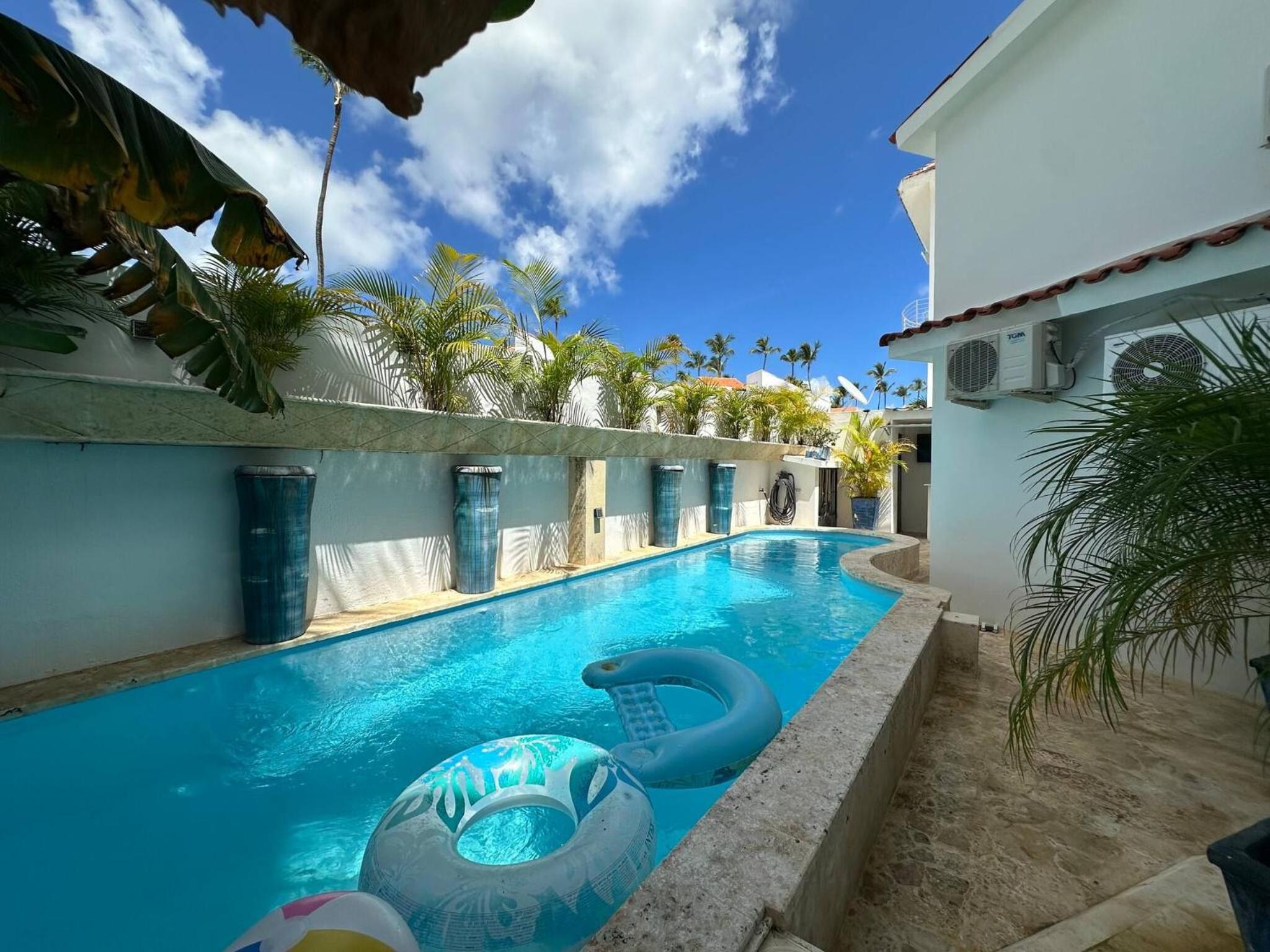 Villa Sandra Los Corales 2 minutes from the beach