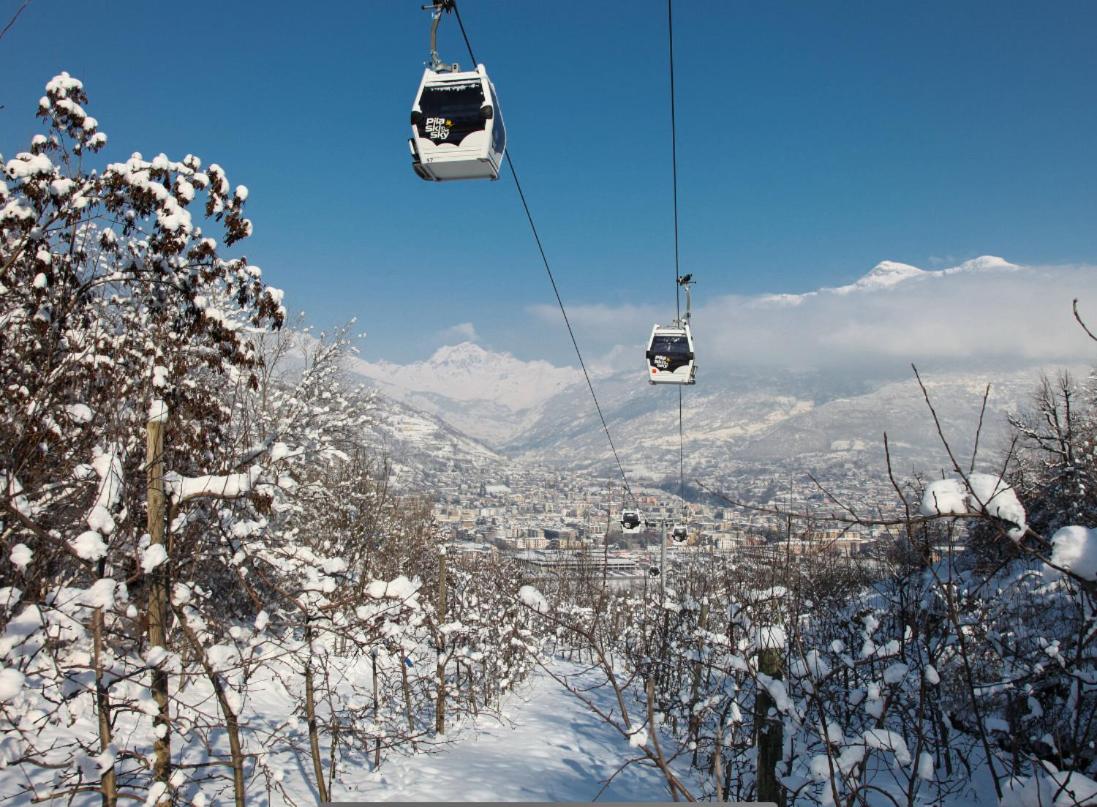 Il Nido di Pila Rifugio panoramico vicino agli impianti
