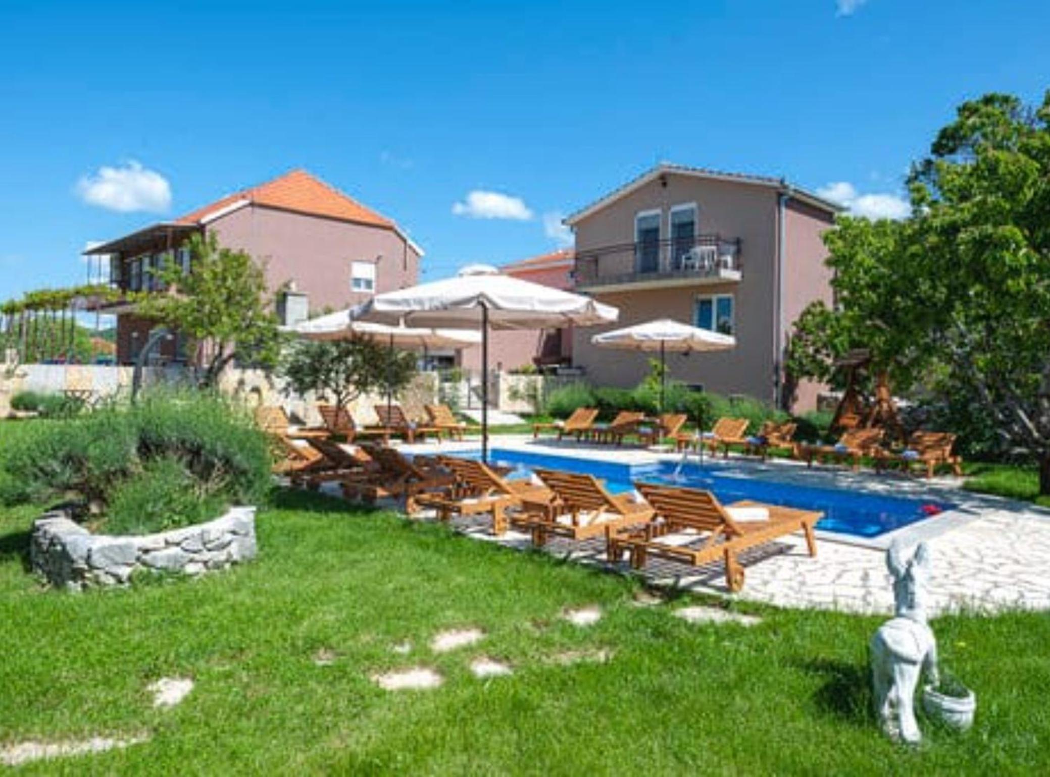 Villa Popovića dvori