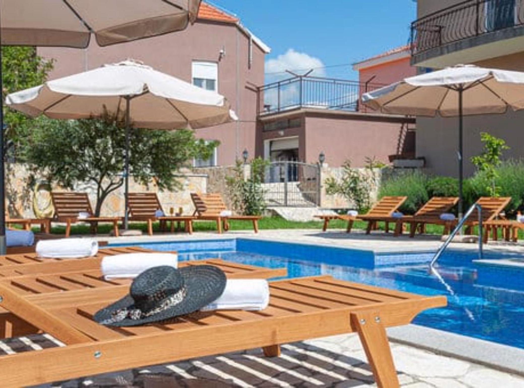 Villa Popovića dvori