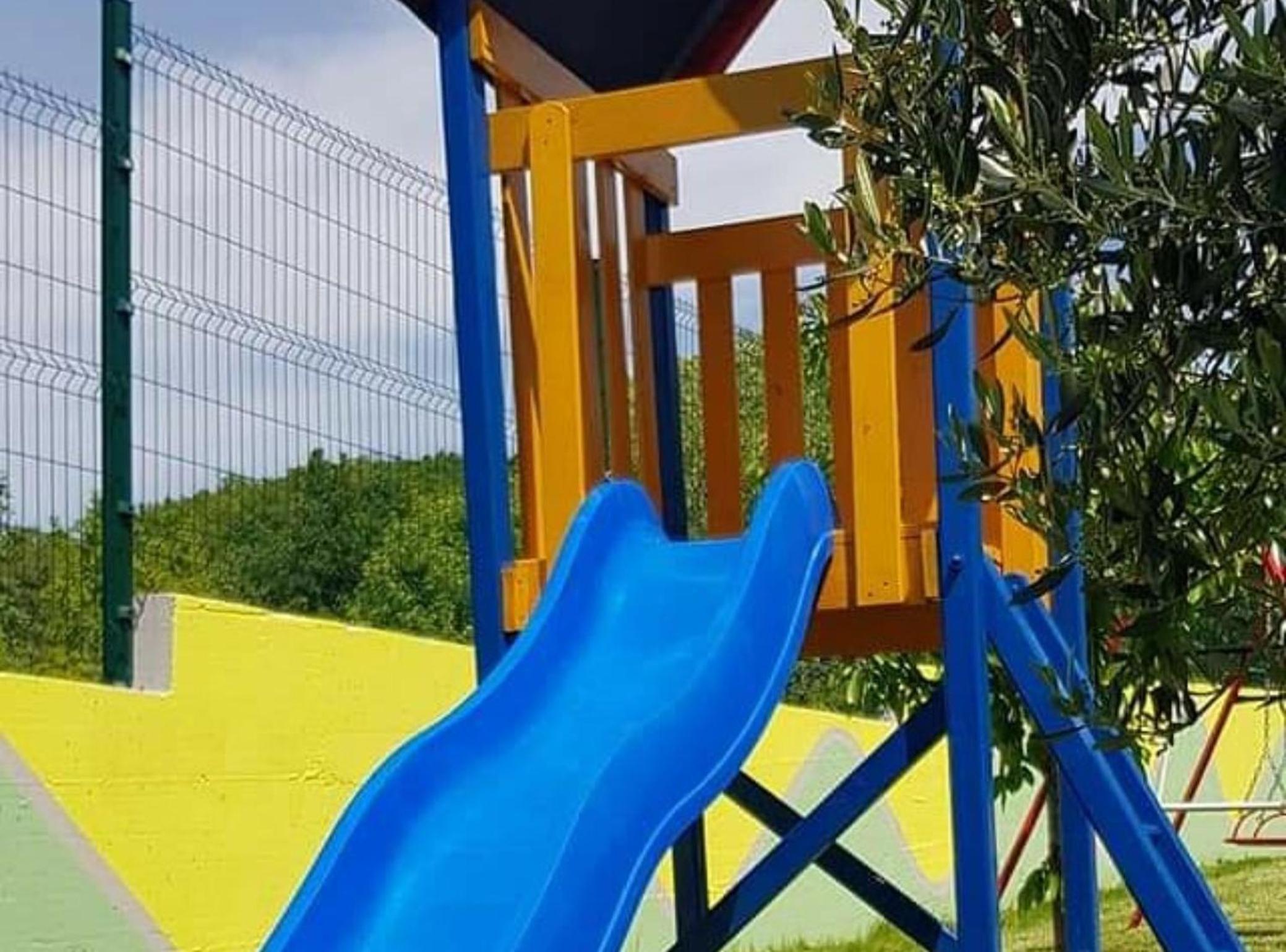 Villa Popovića dvori