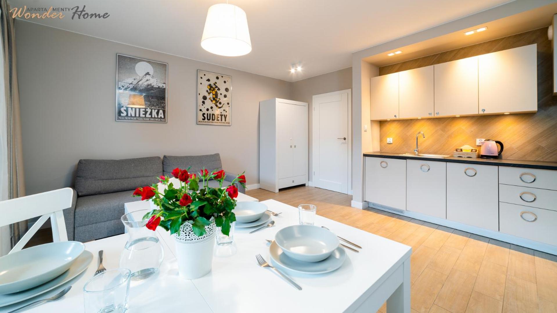 Wonder Home Residence - Apartamenty z balkonami i ogródkami, blisko stoku narciarskiego Karpatka i szlaków turystycznych