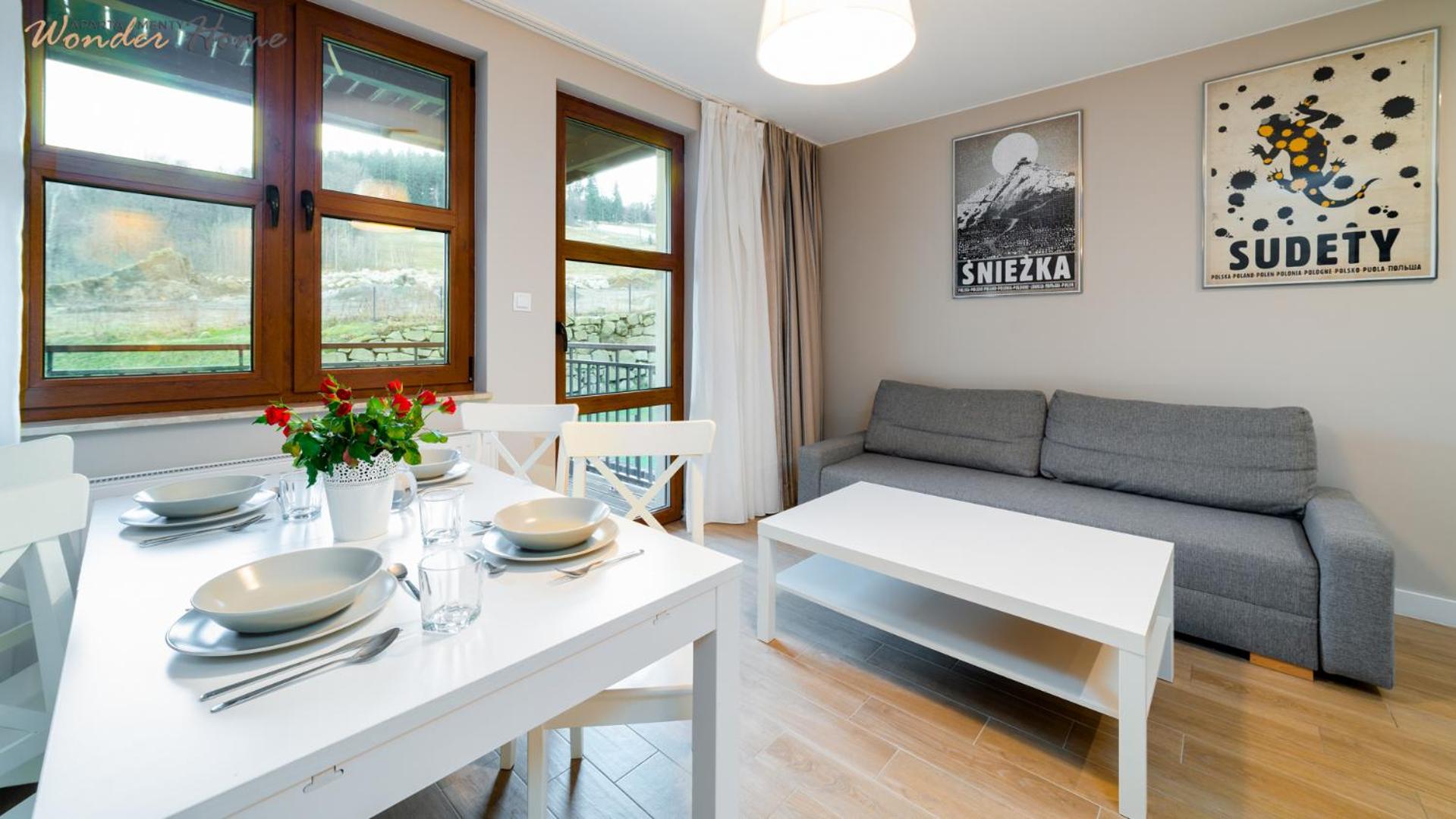 Wonder Home Residence - Apartamenty z balkonami i ogródkami, blisko stoku narciarskiego Karpatka i szlaków turystycznych