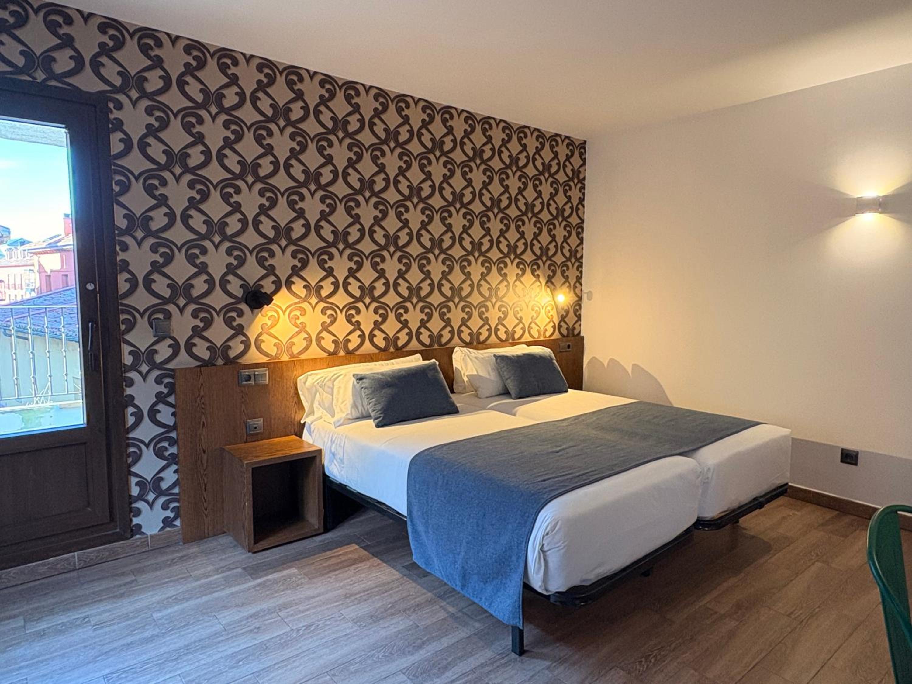 León Center Rooms