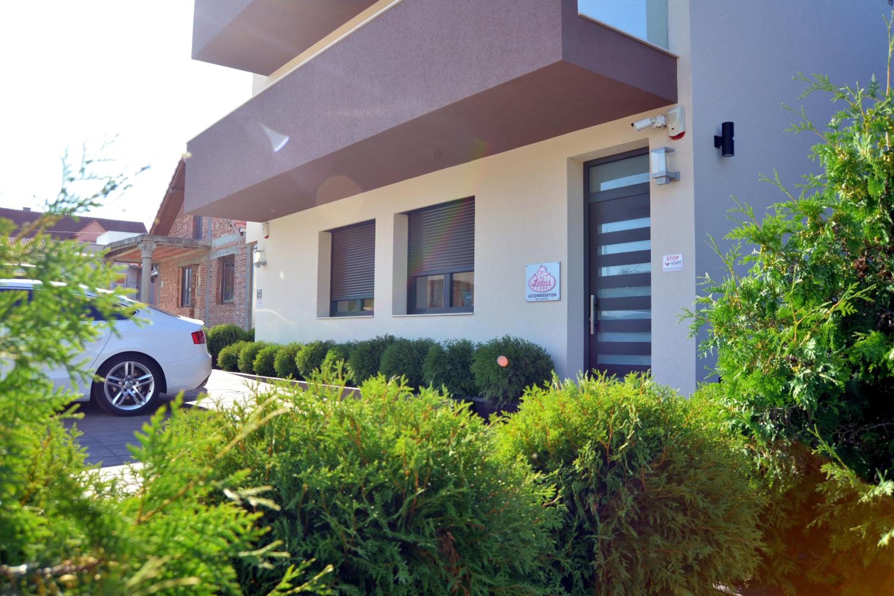 Lotos Rooms Nis Free Parking