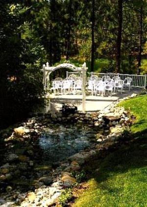 River Cove Elegant Waterfront Bed & Breakfast view 4