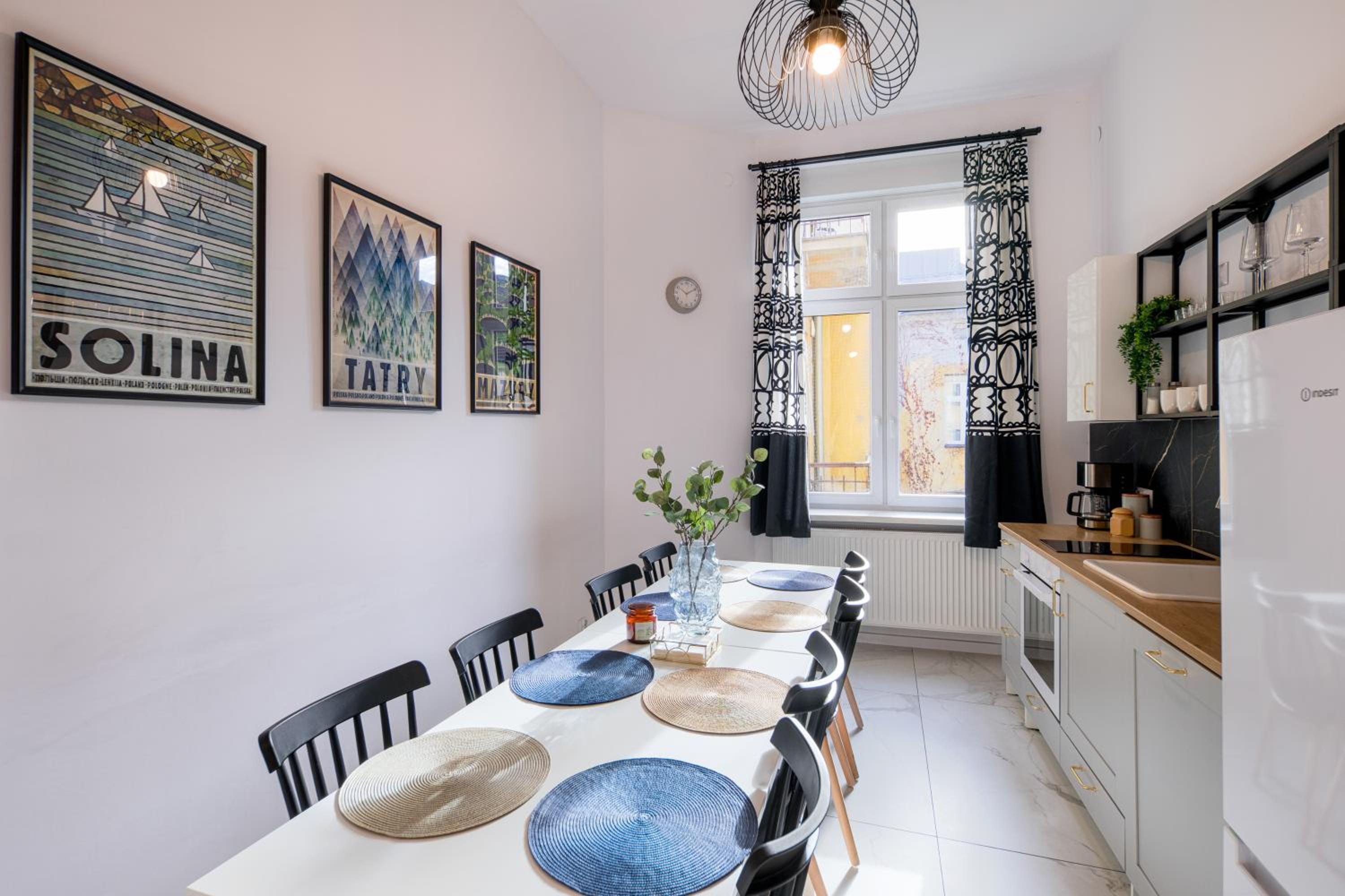 WAWELOVE Piłsudskiego - 3 bedroom apt. with balcony and free parking!