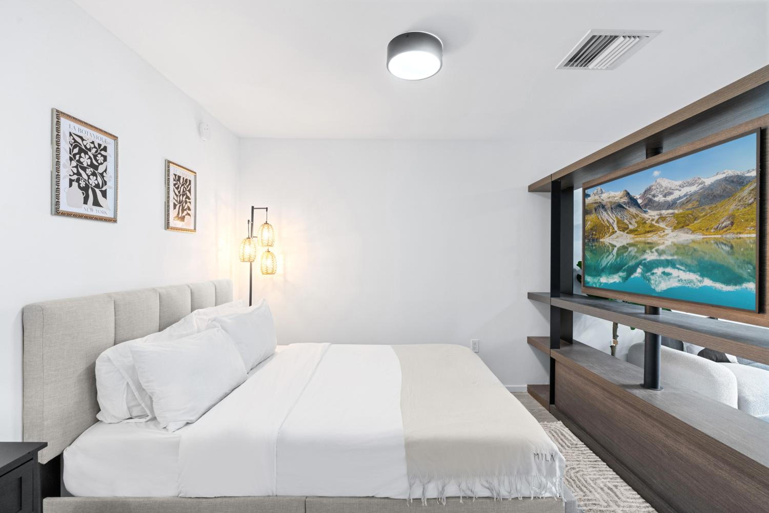 High-Rise Condo in Downtown Miami