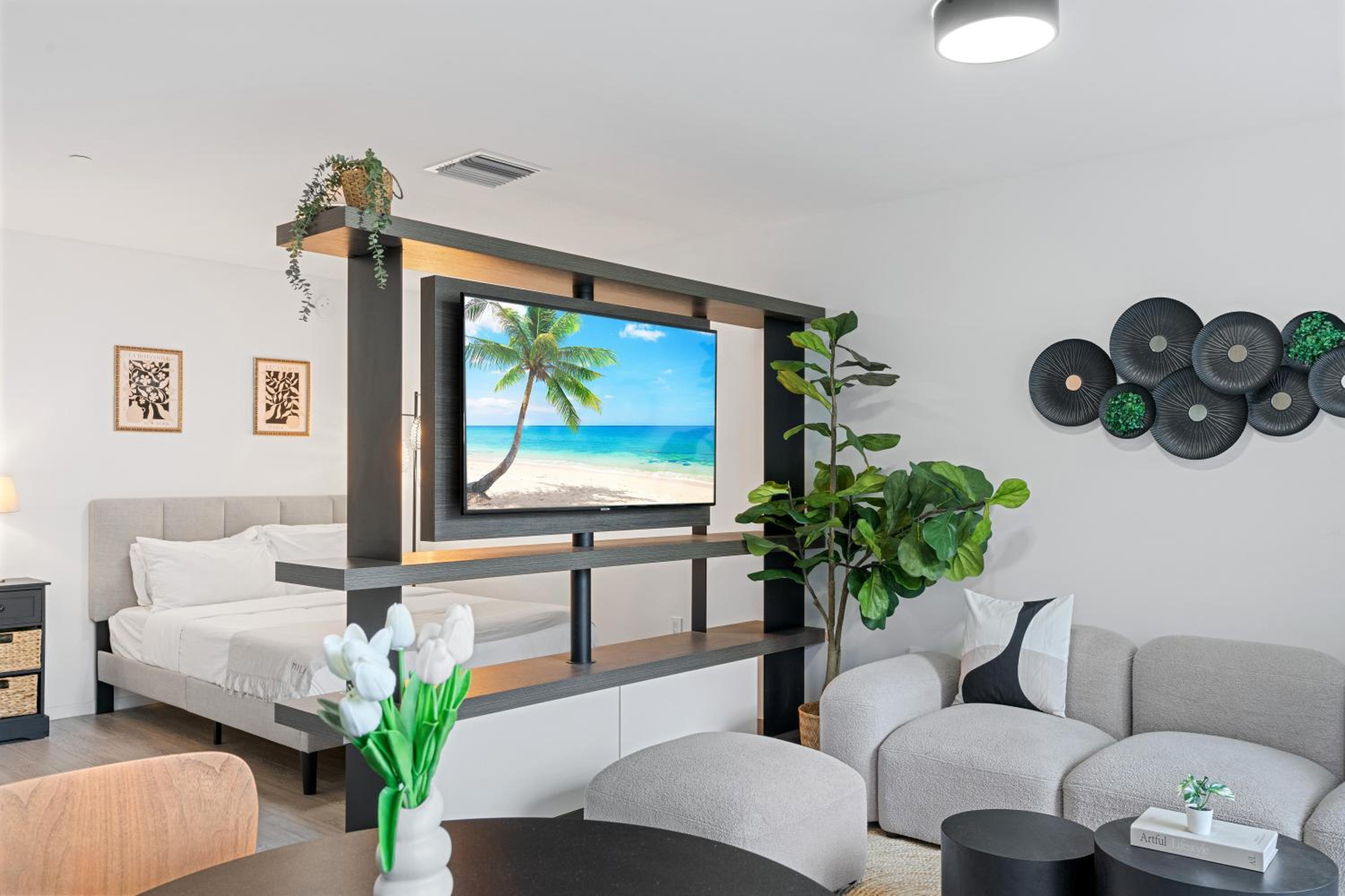 High-Rise Condo in Downtown Miami