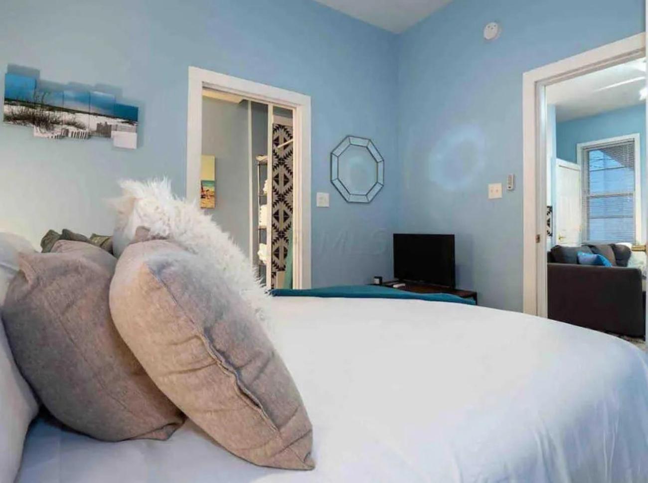 Jungle House Boutique Lofts - Downtown Columbus & Short North