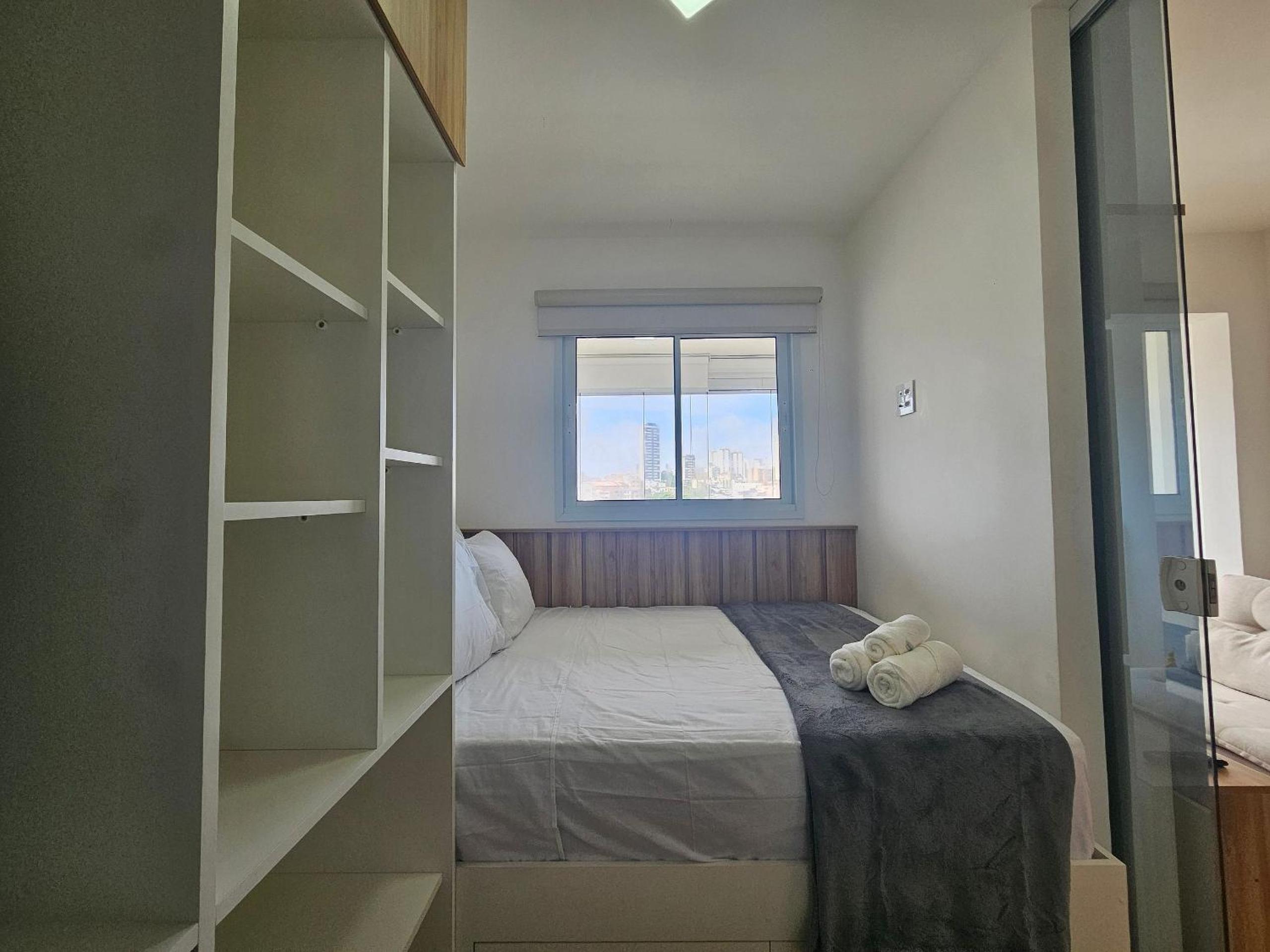 Condo. w/ Pool and Gym 70 m from the Beach - SMA