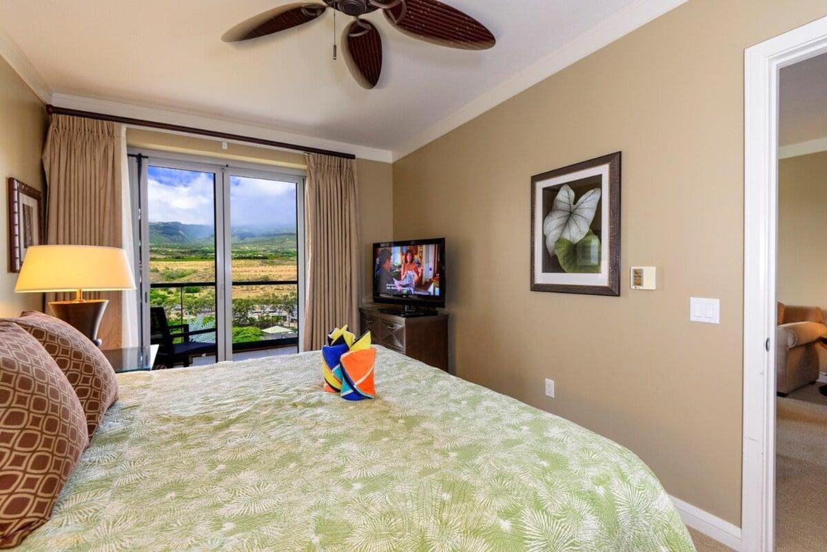 Honua Kai 1024 · HK 1024 Updated Beachfront Luxury Condo w Pool
