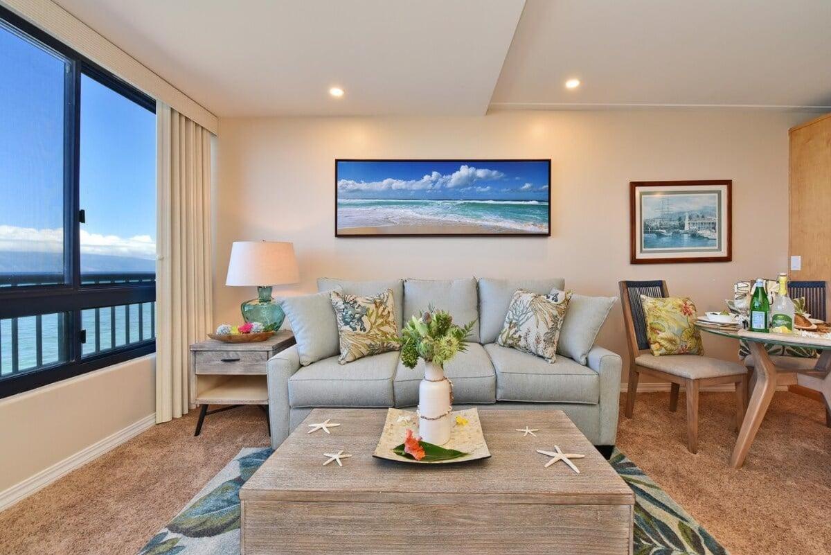Maui Kai 206 · MK 206 Updated OceanFront Studio w Pool AC Views