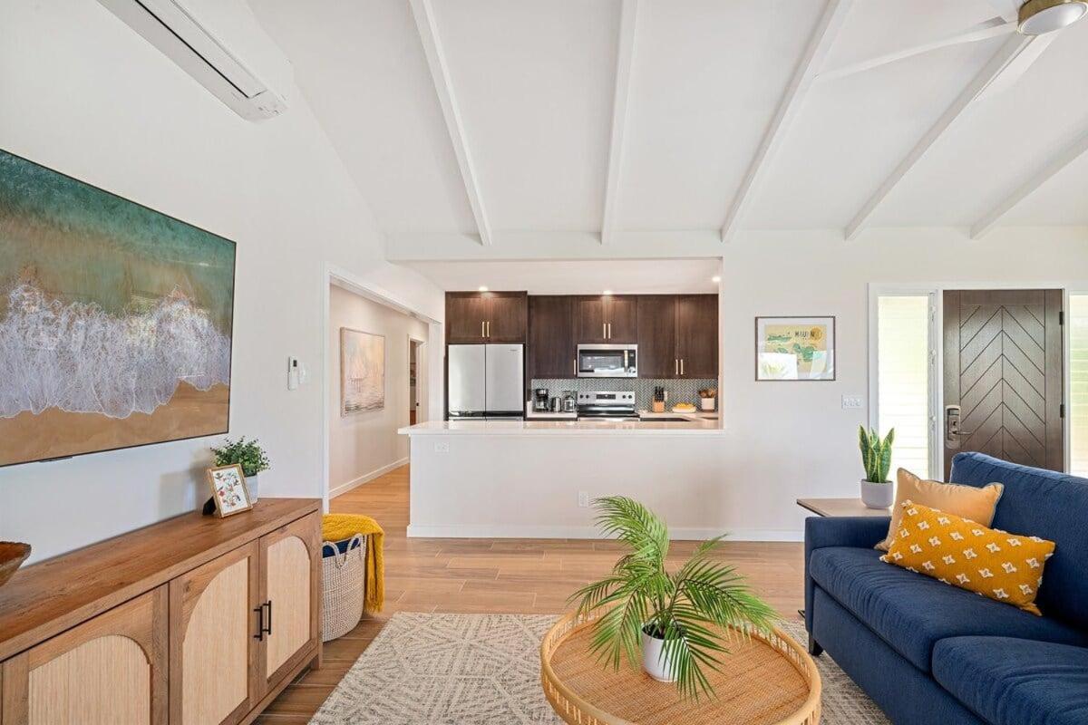 Alaeloa 38 · ALA 38 Beautifully Remodel 3BD Partial Ocean Views