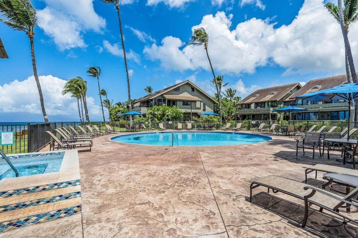 Kahana Village 26 · KHV 26 2BD Direct Ocean Front with Amazing S