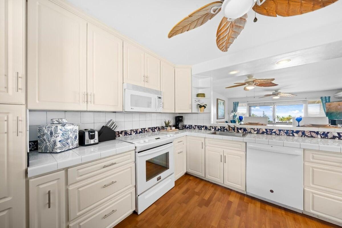 Kaanapali Plantation 10 · KPL 10 Panoramic Ocean Views 2BD near