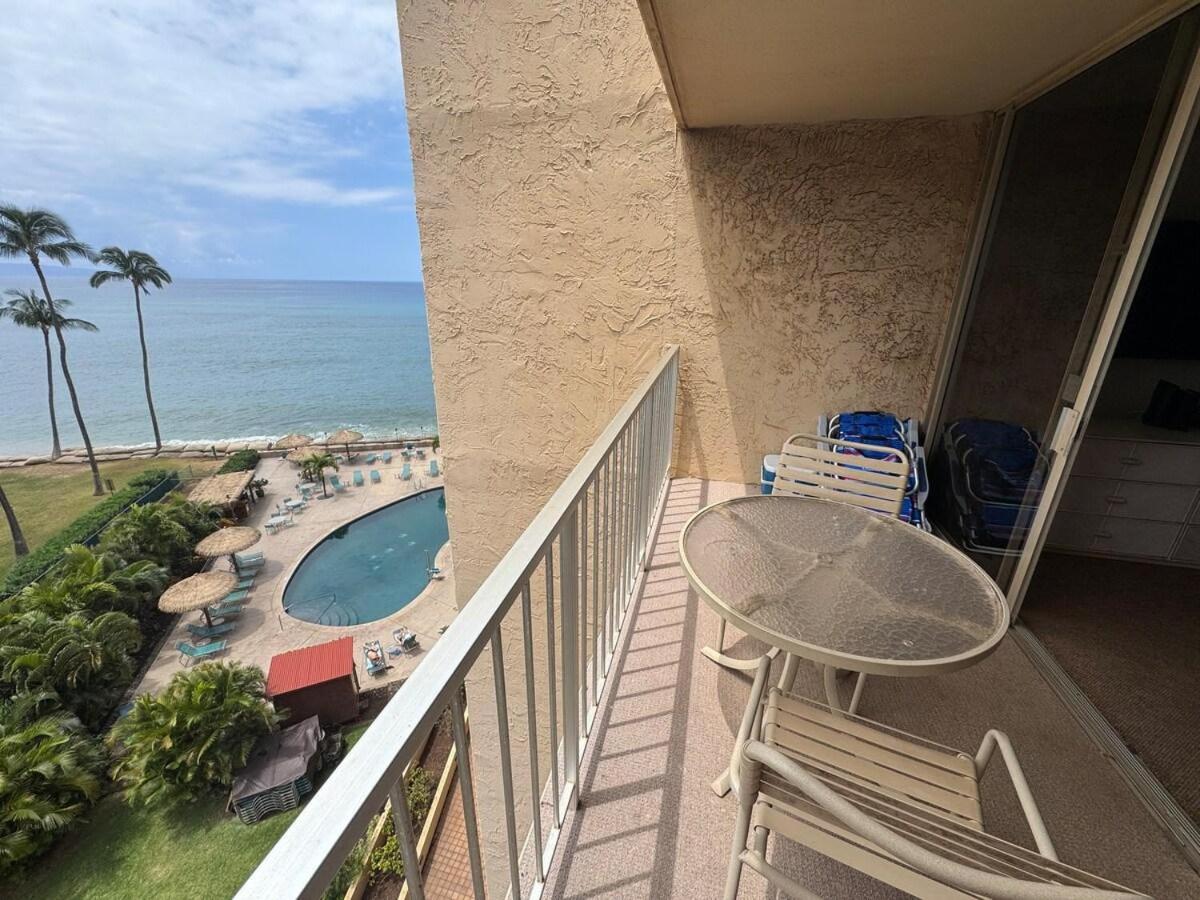 Royal Kahana 616 · RK 616 Oceanfront Escape w Pool | Steps2Beach