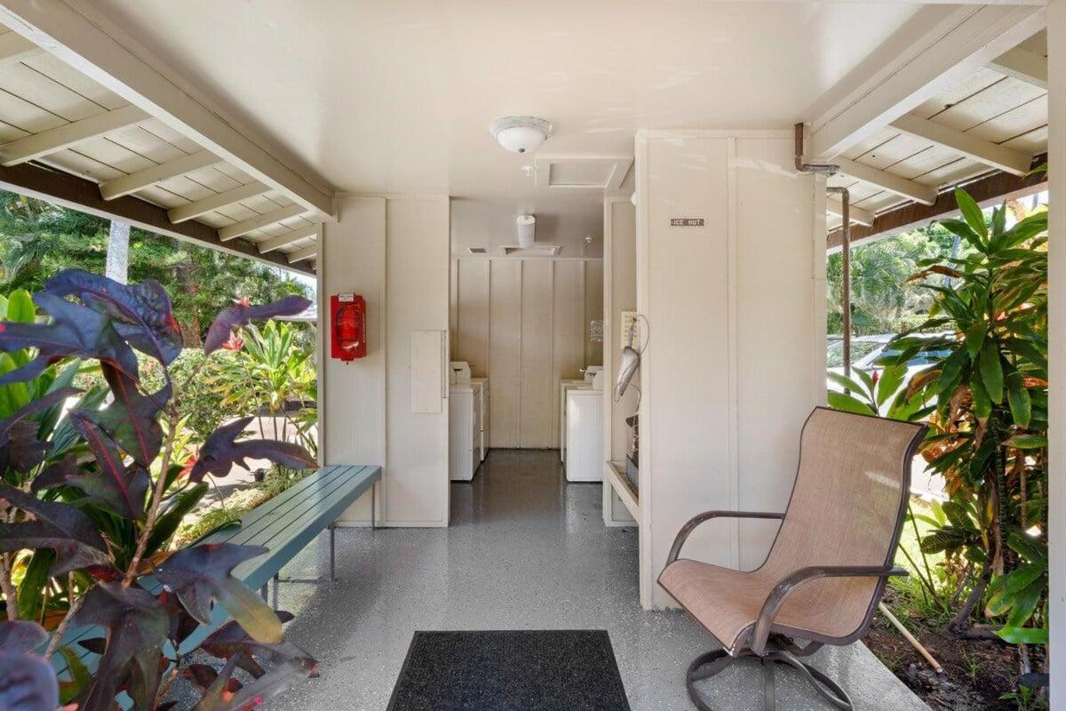 Napili Bay 210 · NB 210 Napili Bay Studio with Direct Ocean View
